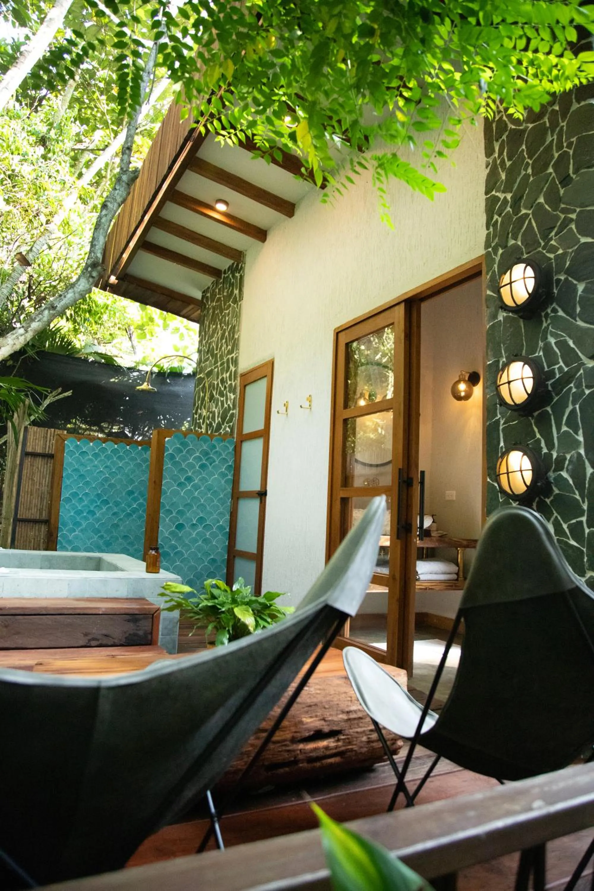 Hot Tub in El Rio Hotel