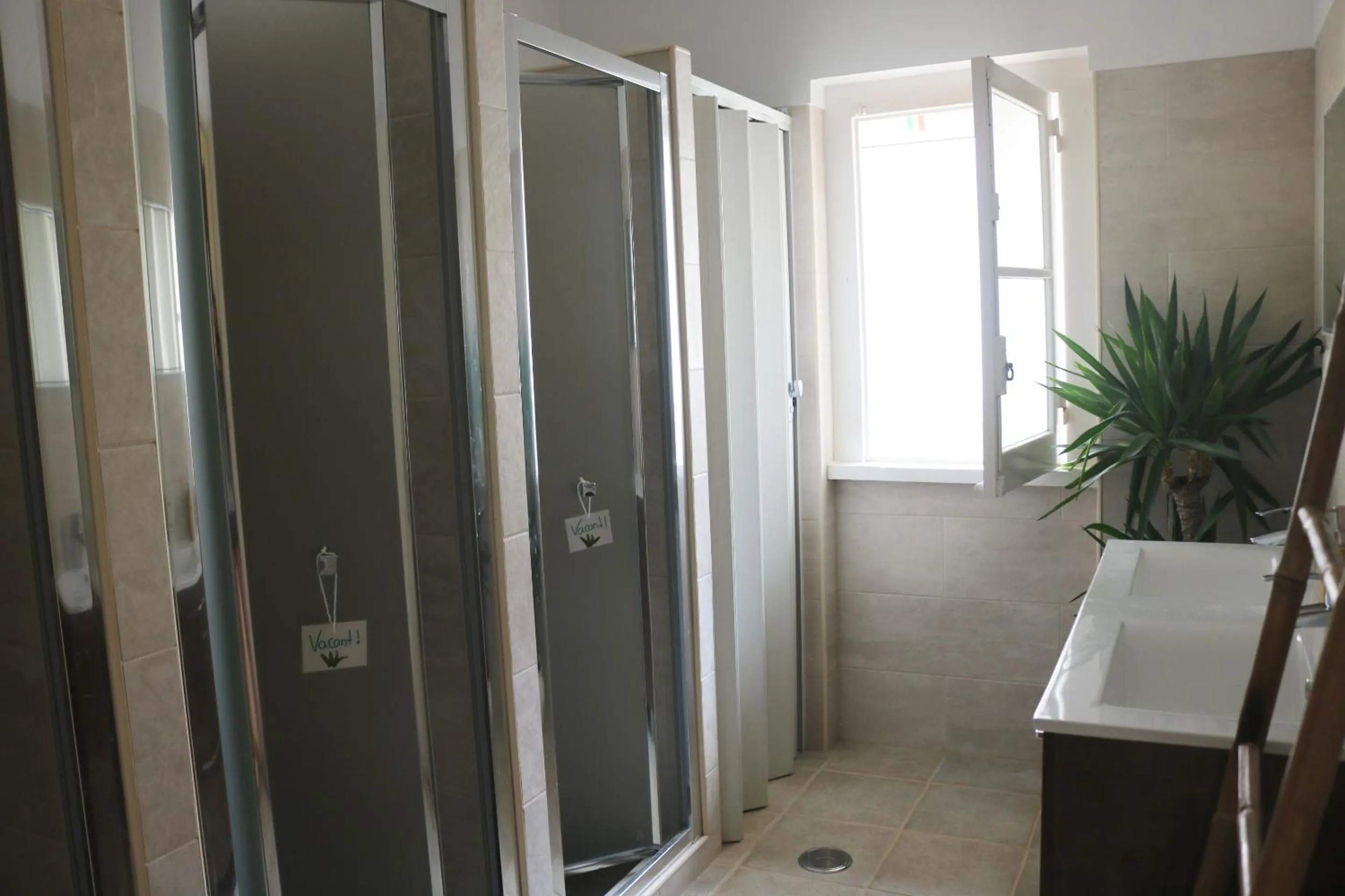 Toilet in Green Element Guesthouse