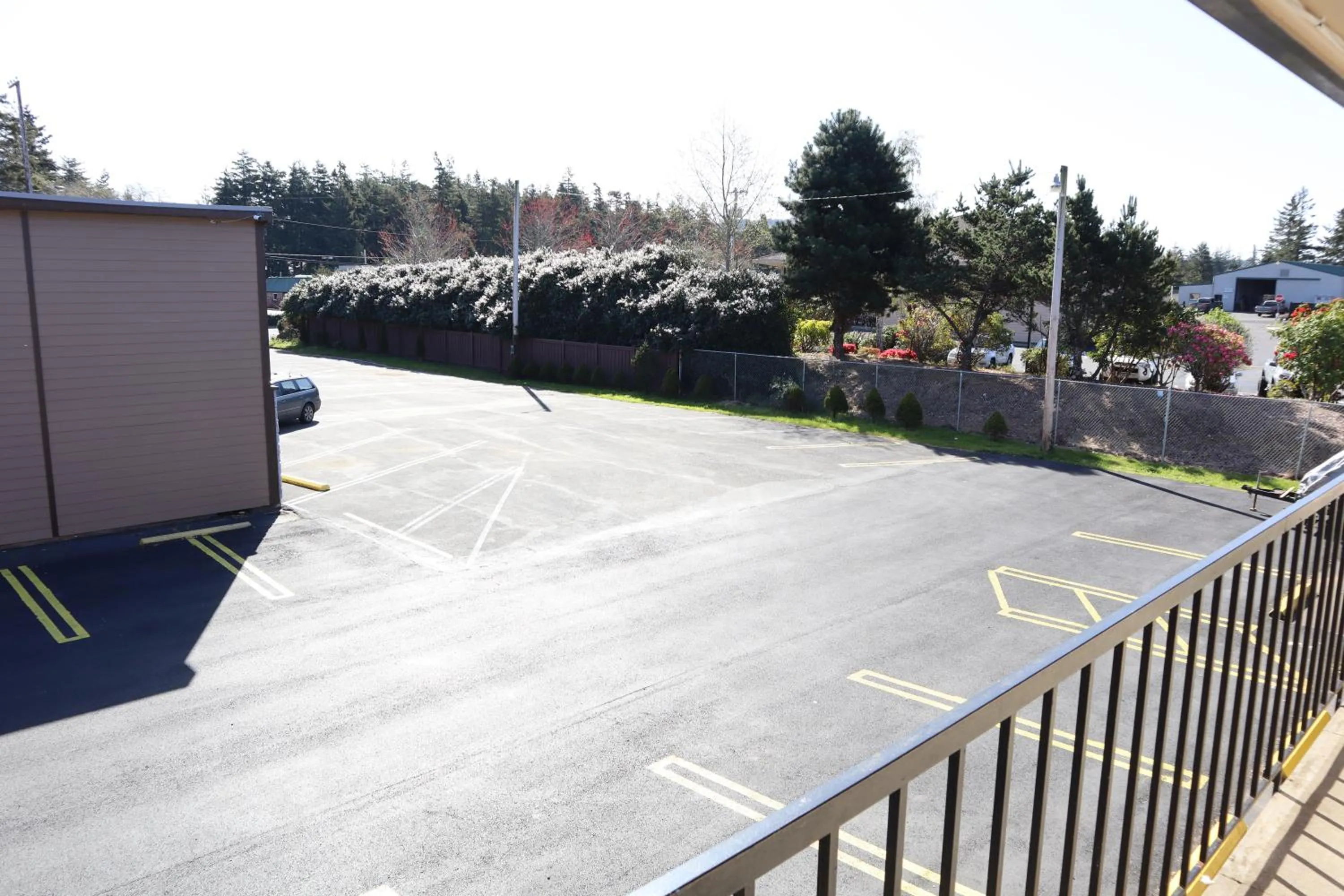 Parking in Silver Sands Motel