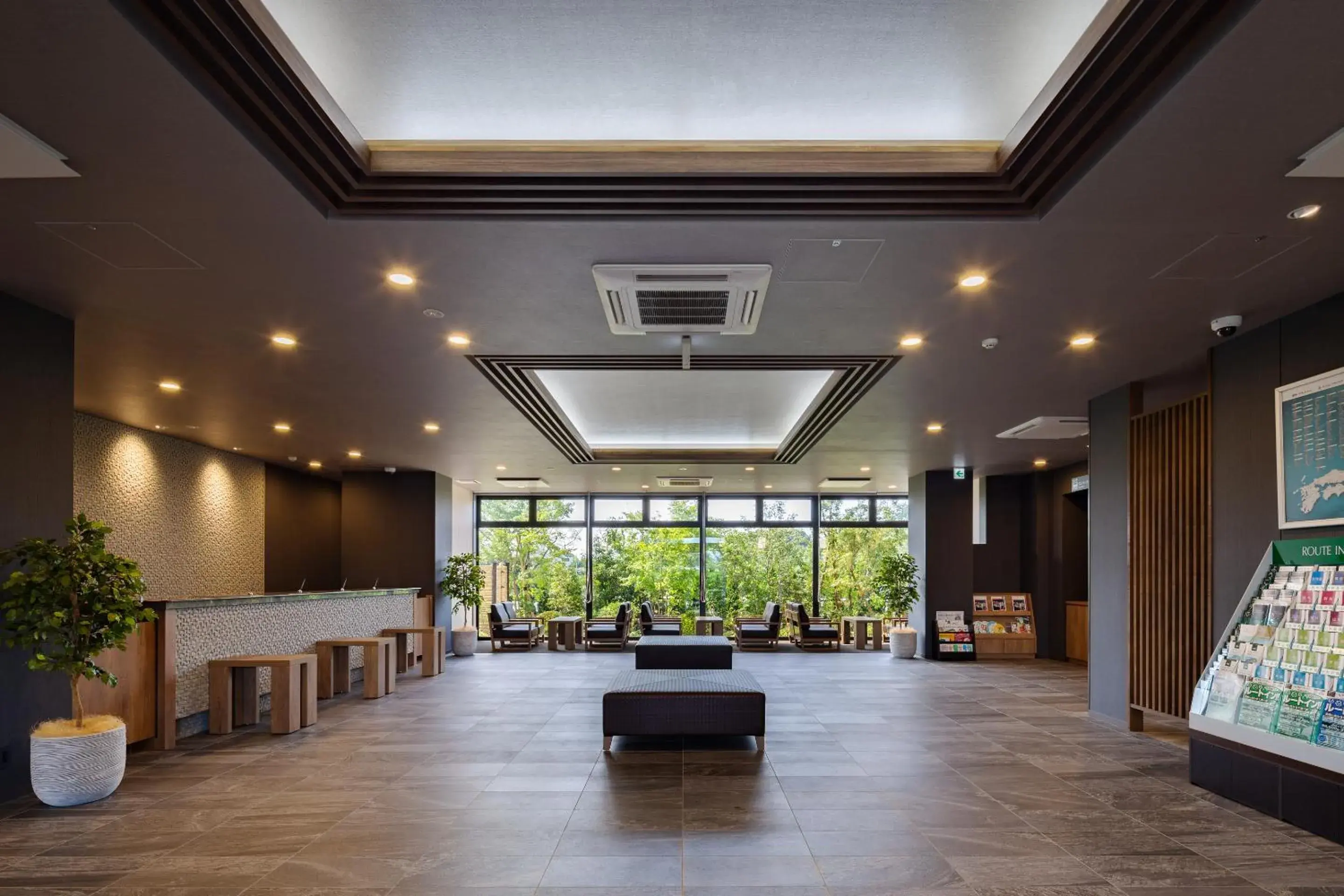 Lobby or reception in Hotel Route-Inn Kashiwa Minami -Kokudo 16Gouzoi- Lobby or reception in Hotel Route-Inn Kashiwa Minami -Kokudo 16Gouzoi-