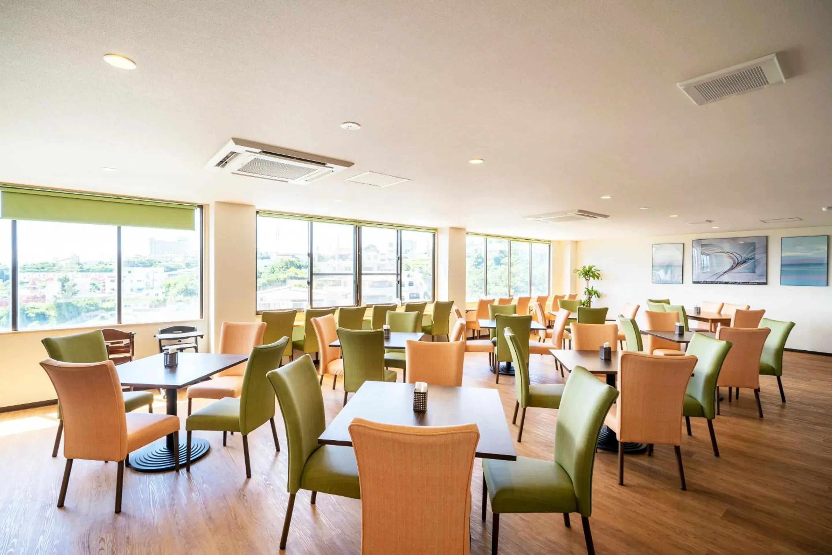 Restaurant/places to eat in HiyagunLanaiResort Restaurant/places to eat in HiyagunLanaiResort