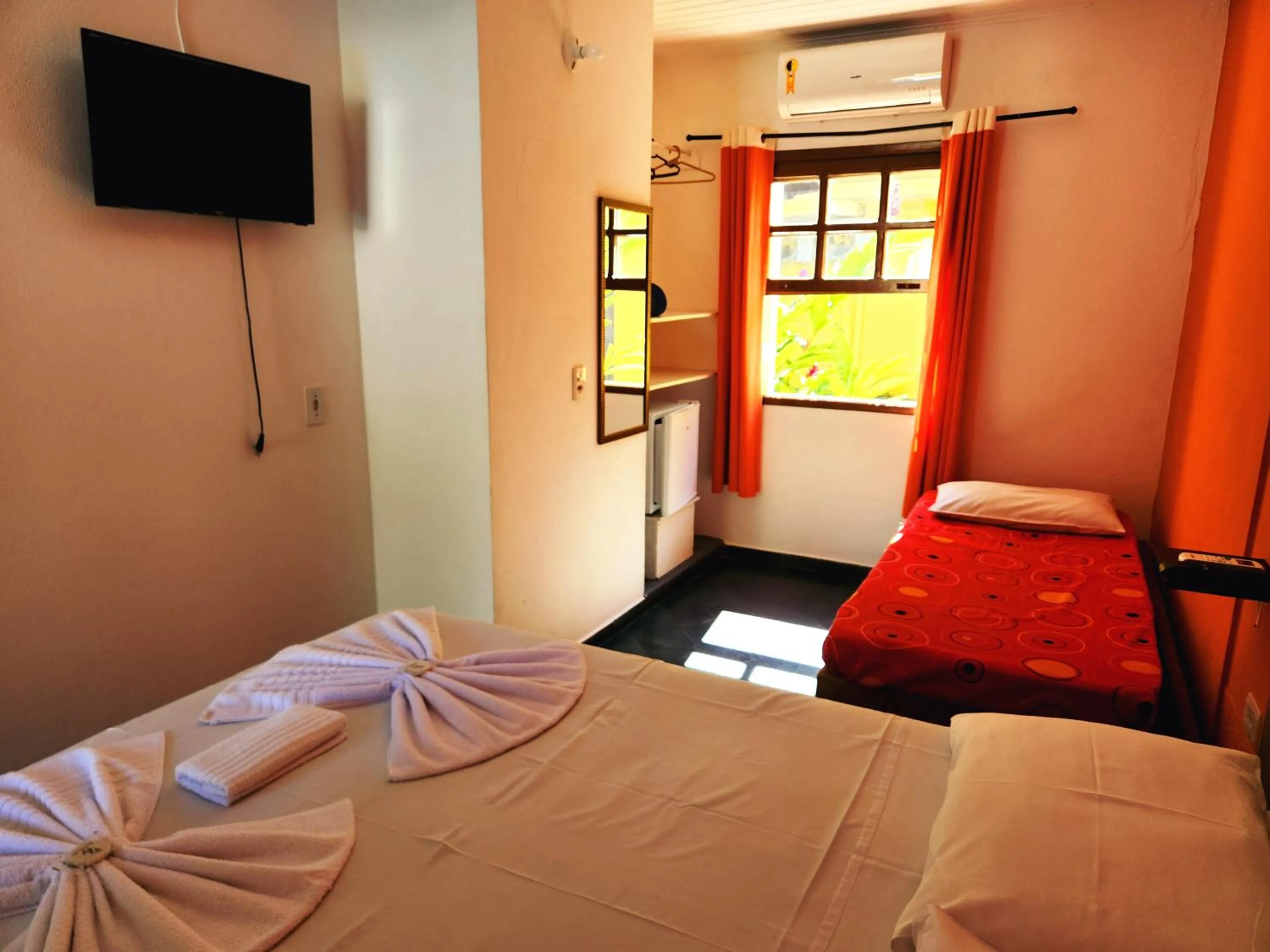 Bedroom, Bed in Pousada Viva Ubatuba