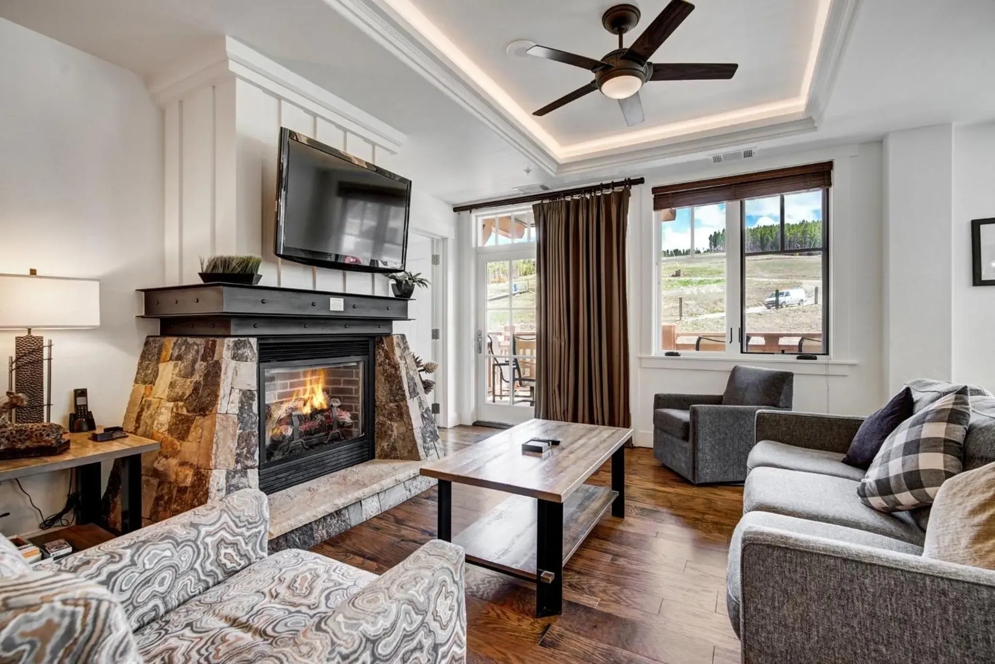 Living room in One Ski Hill, A RockResort Living room in One Ski Hill, A RockResort