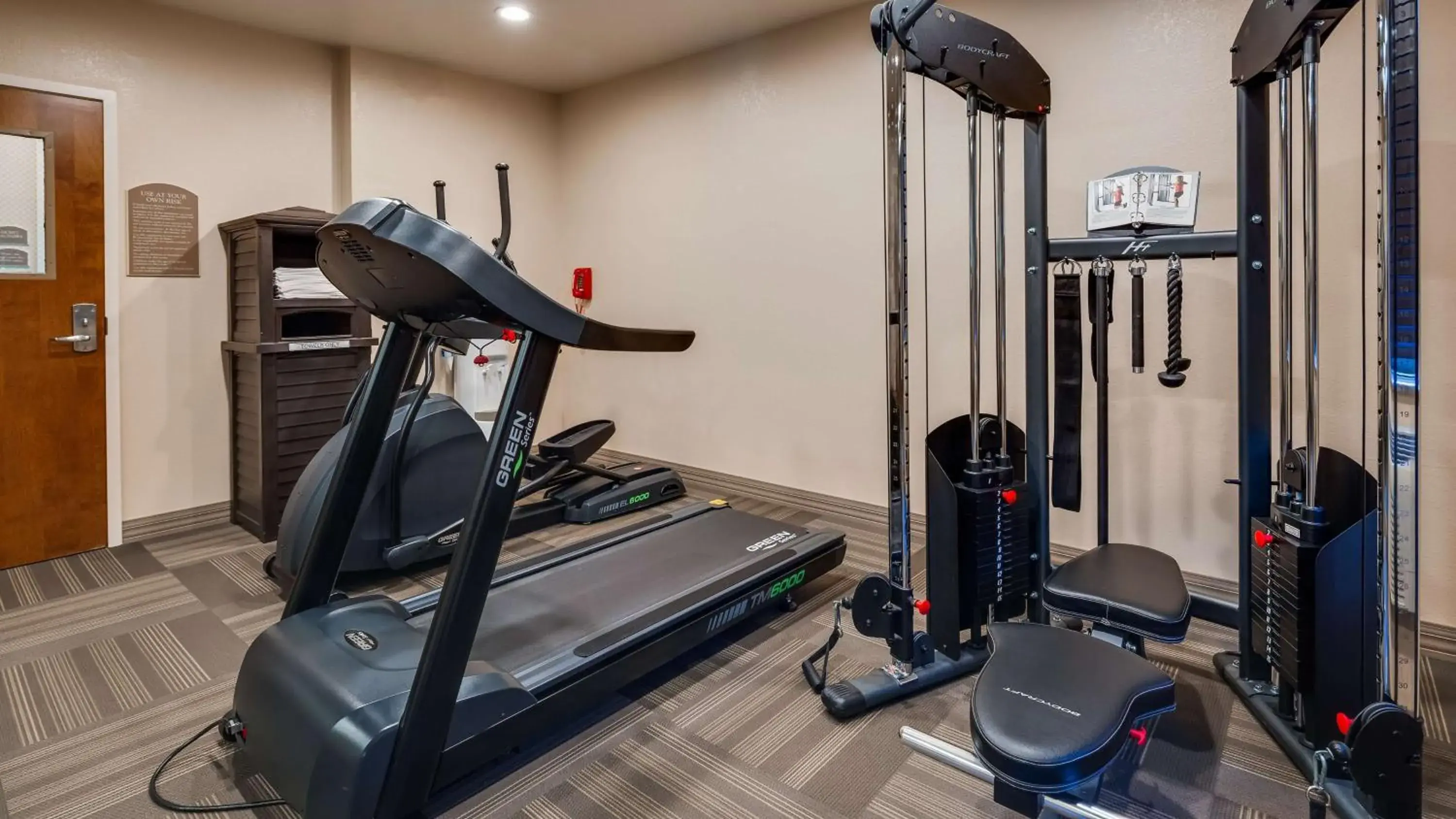 Fitness centre/facilities in Best Western El-Quartelejo Inn & Suites Fitness centre/facilities in Best Western El-Quartelejo Inn & Suites