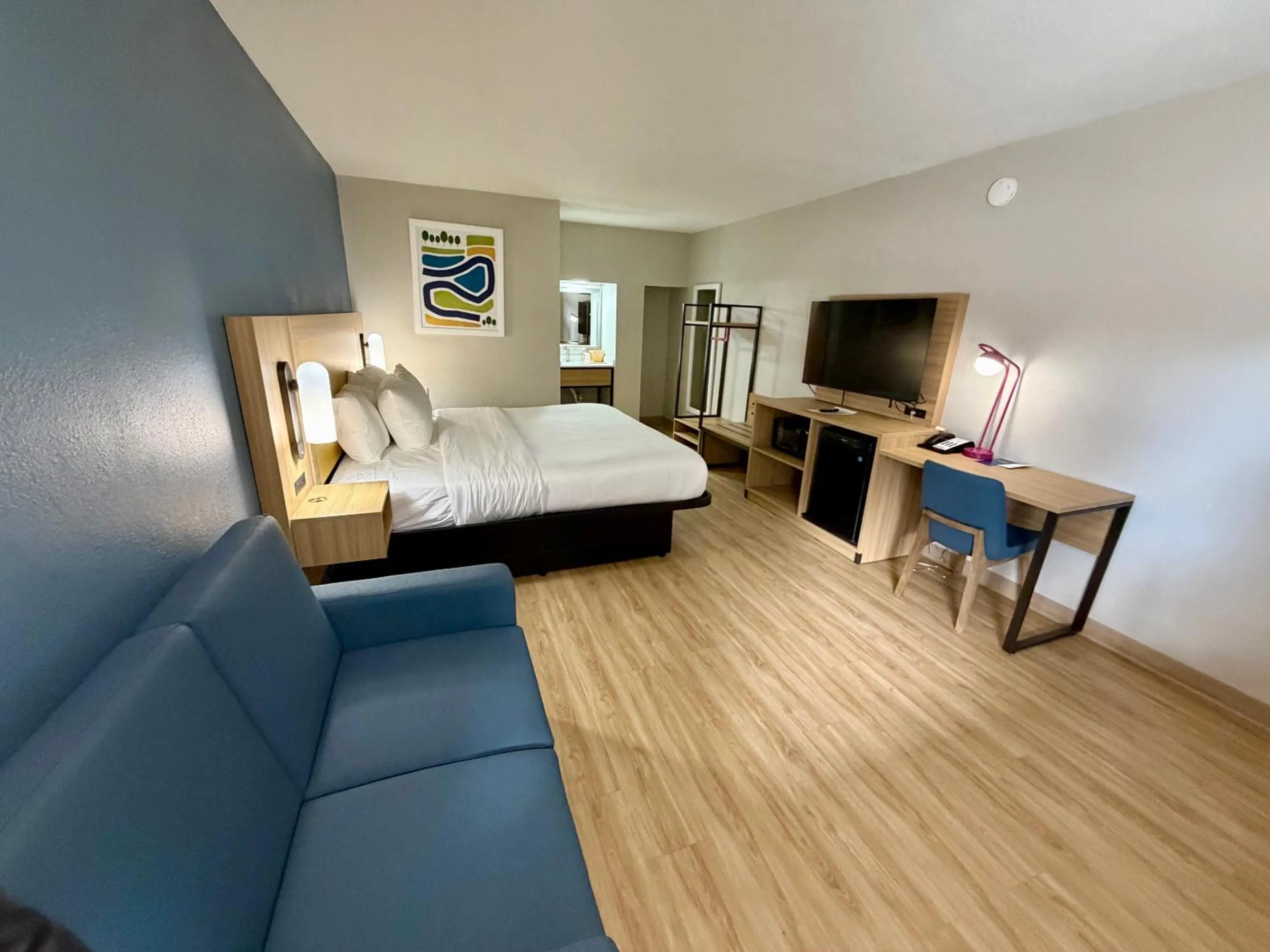 Bed in Park Inn by Radisson, Weldon - Roanoke Rapids
