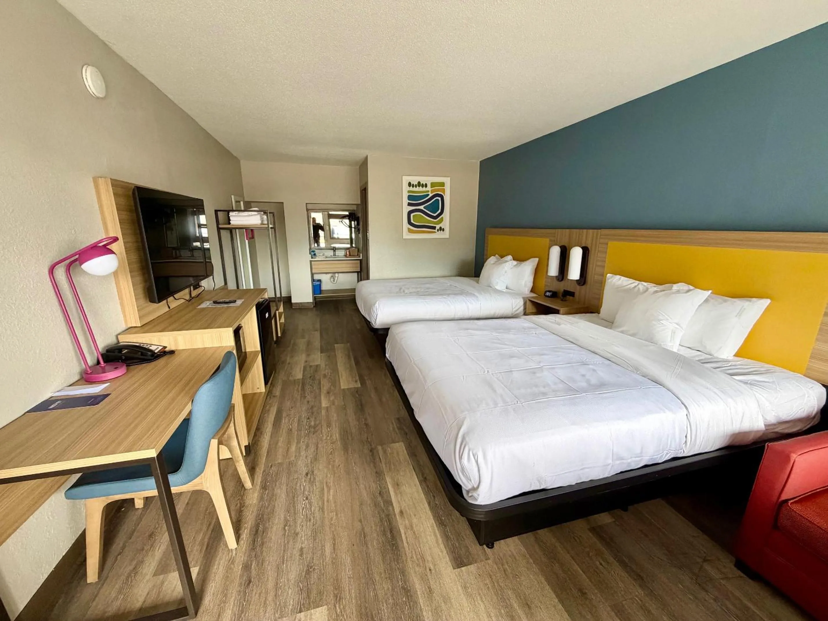 Bed in Park Inn by Radisson, Weldon - Roanoke Rapids