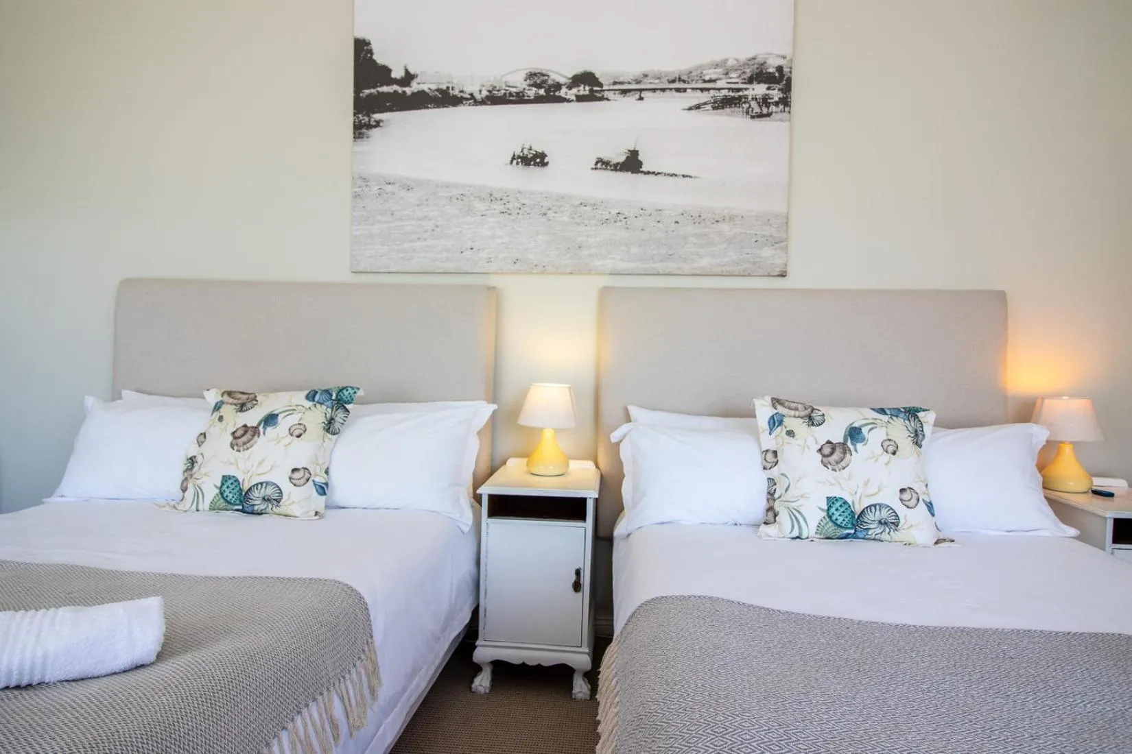 Bed in Alfred View