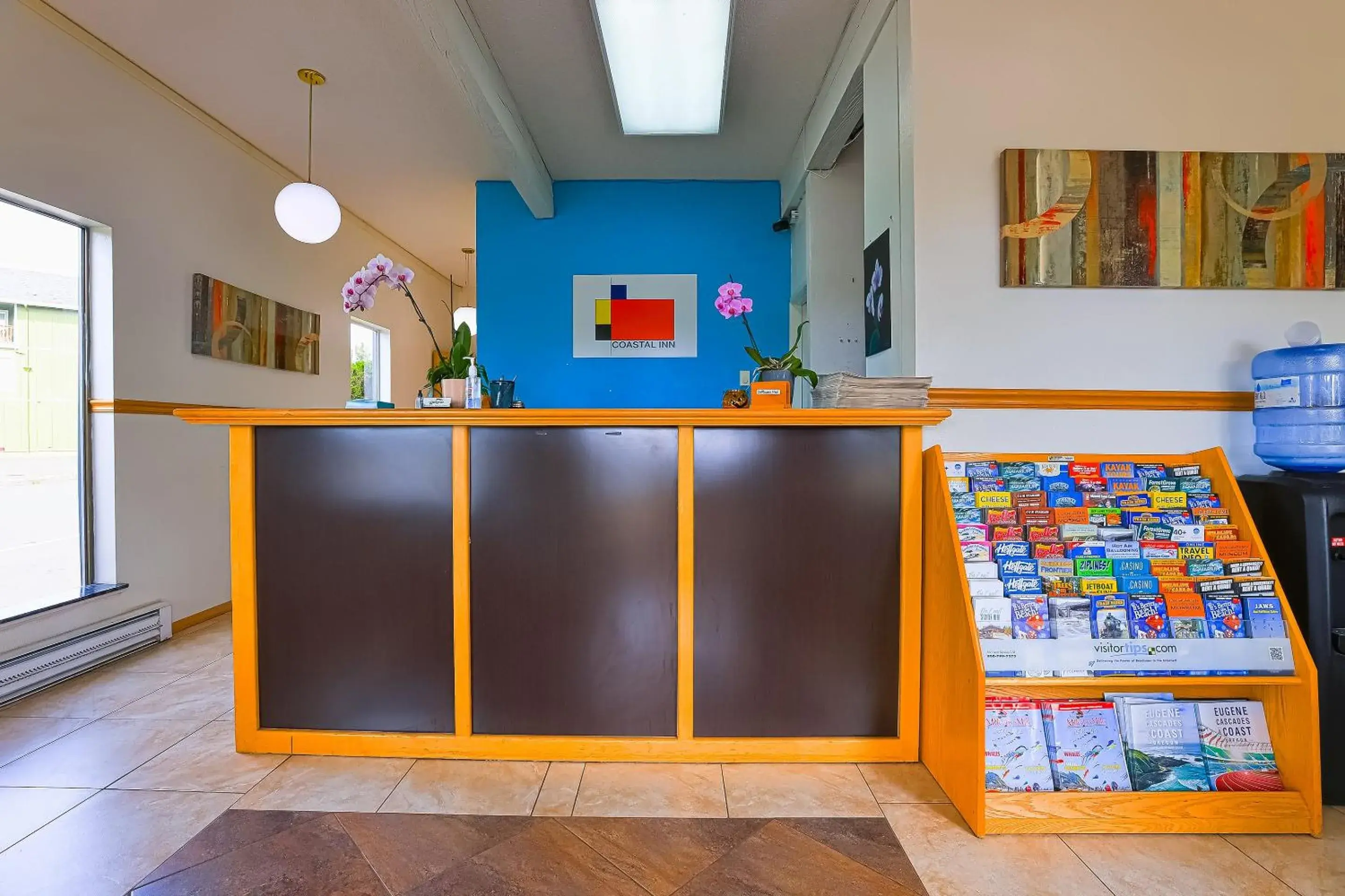 Lobby or reception in Coastal Inn by OYO Lincoln City - Oregon Coast Hwy Lobby or reception in Coastal Inn by OYO Lincoln City - Oregon Coast Hwy