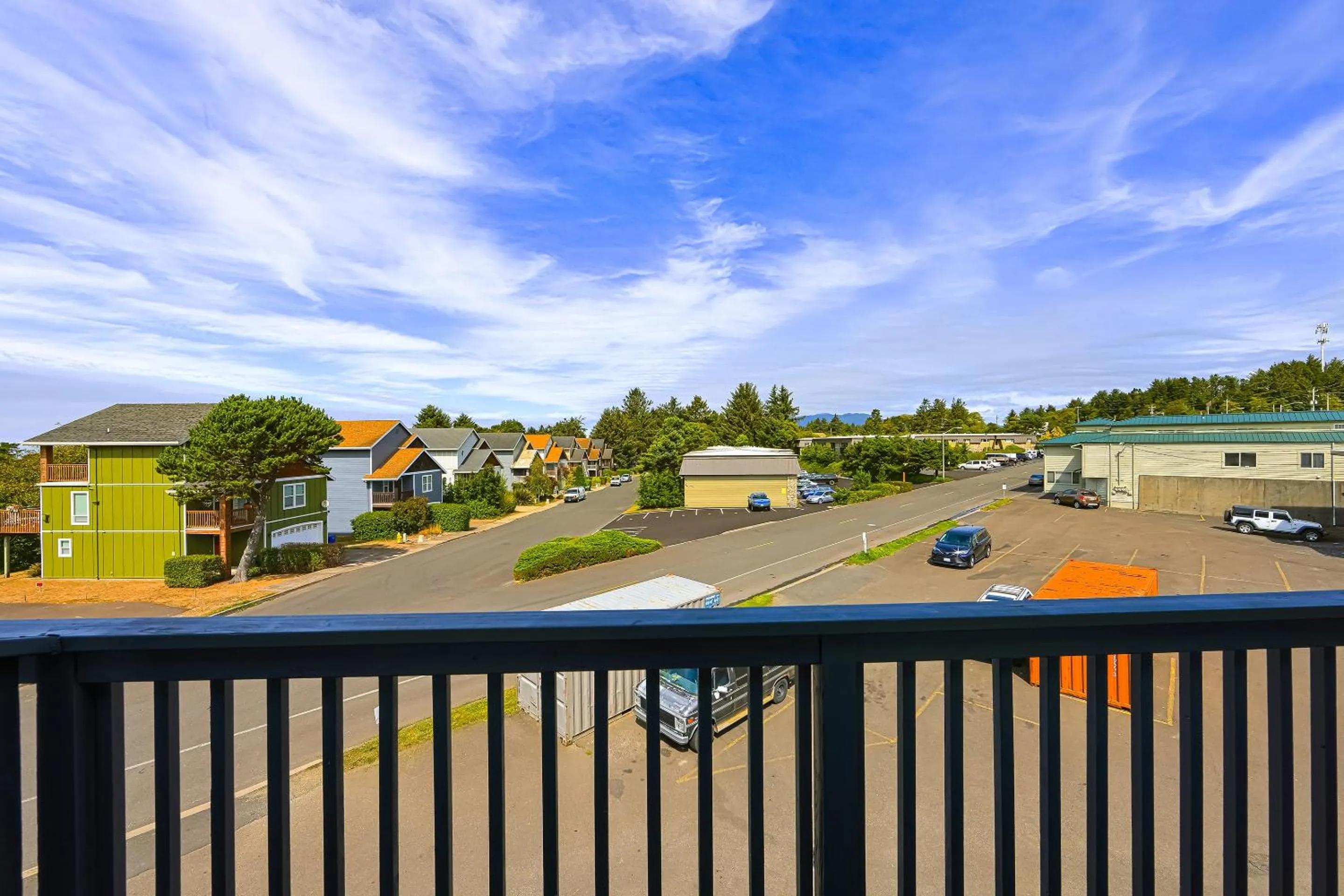 Bedroom in Coastal Inn by OYO Lincoln City - Oregon Coast Hwy