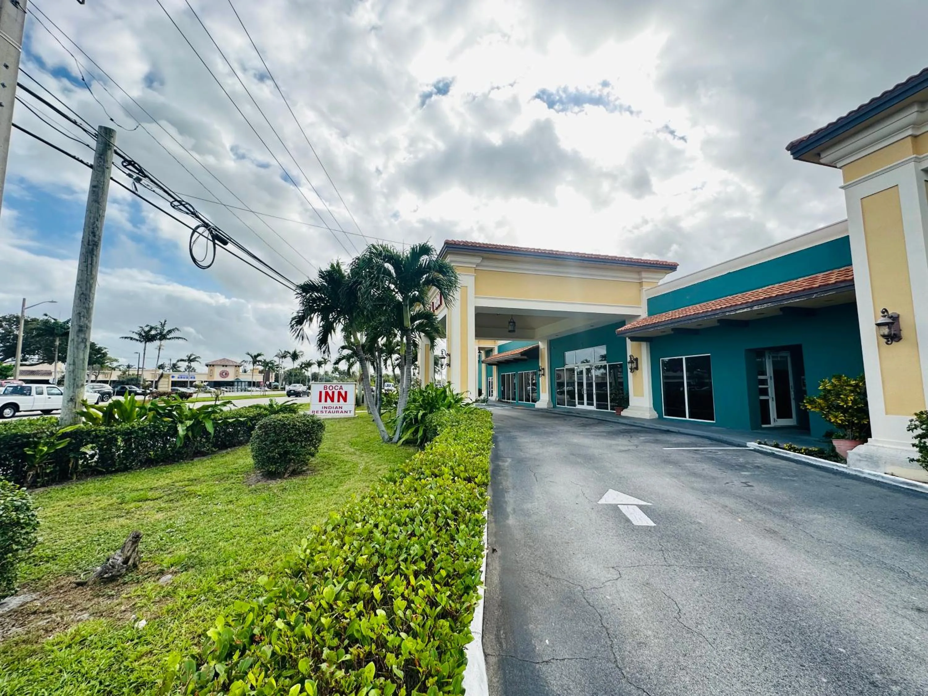 Property building in Boca Inn