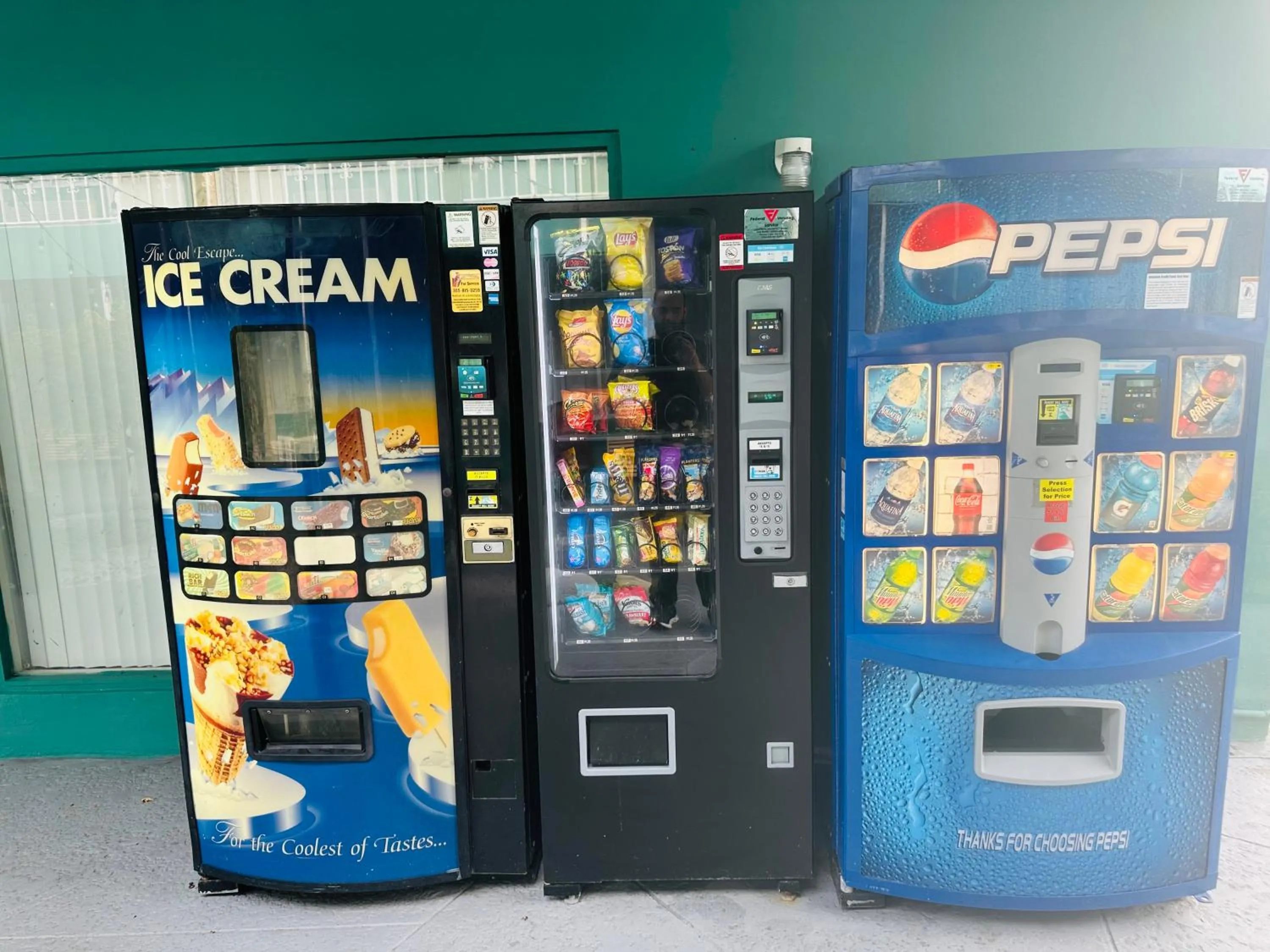 Property building in Boca Inn