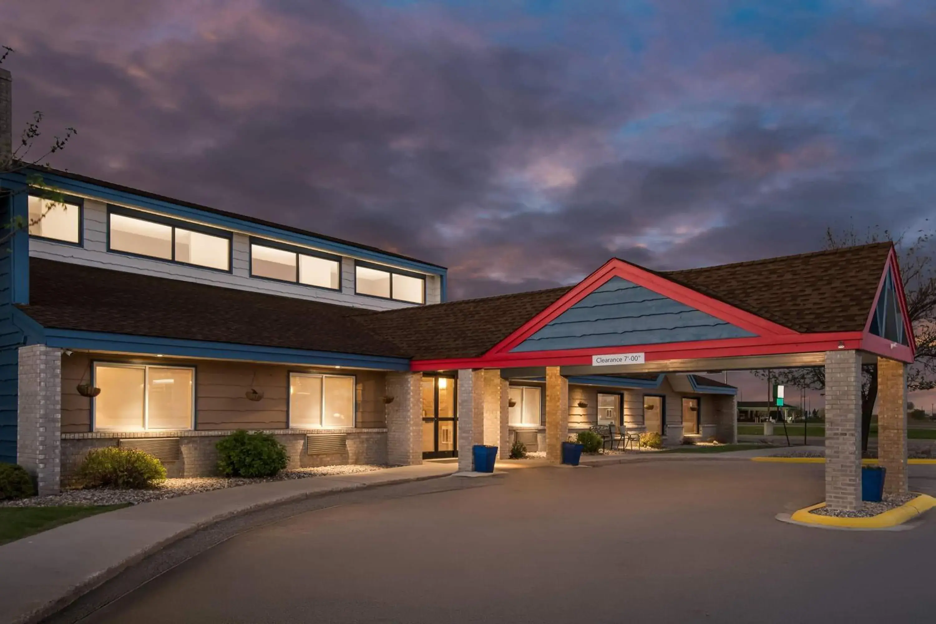 Property building in AmericInn by Wyndham Crookston U of M Crookston Property building in AmericInn by Wyndham Crookston U of M Crookston