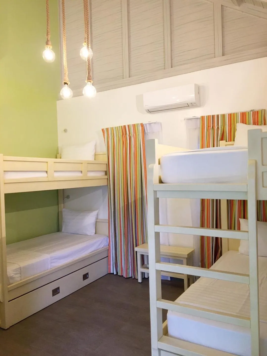 Bedroom in Maayo San Remigio