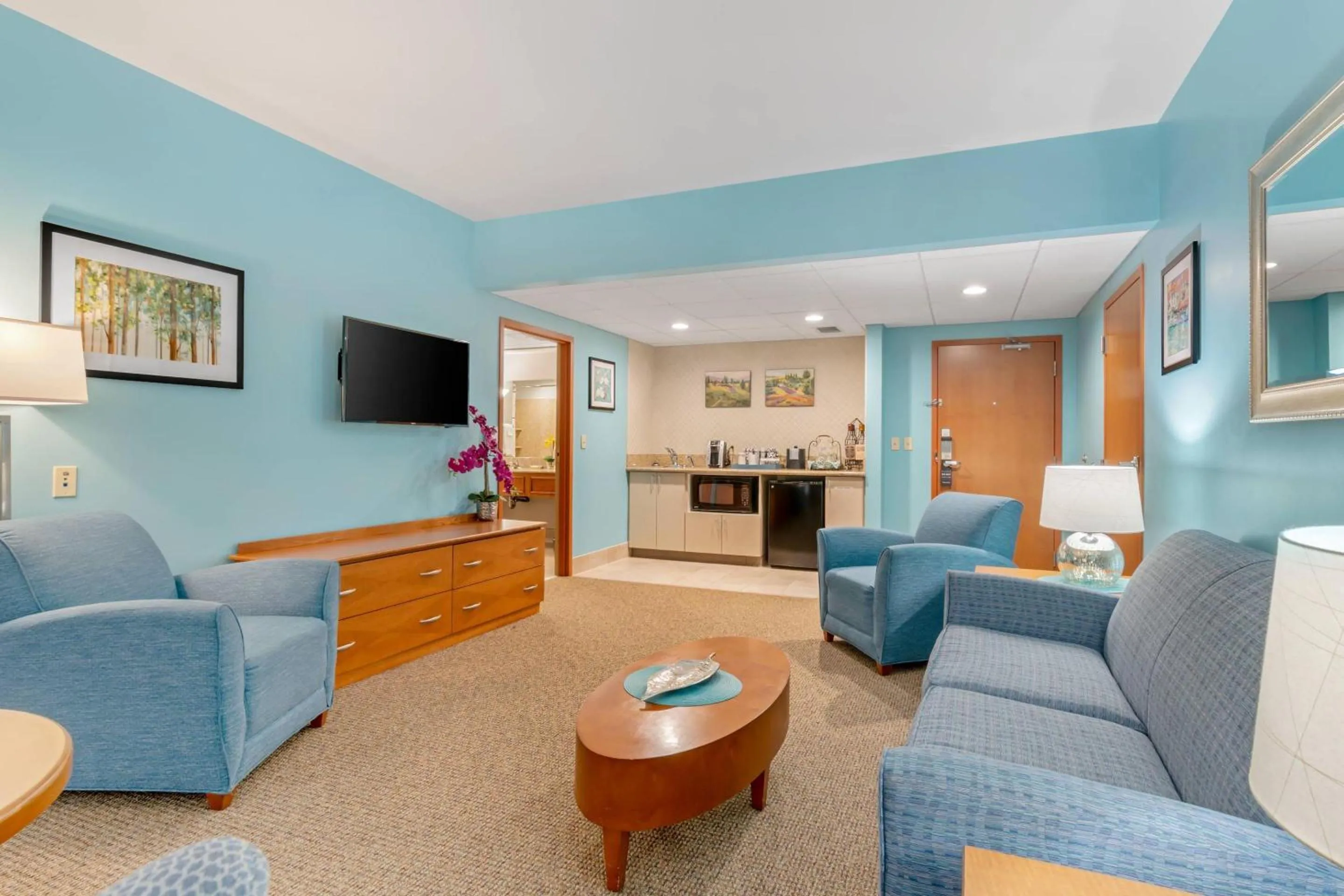 Bedroom in Unity Hotel and Conference Ctr, an Ascend Collection Hotel