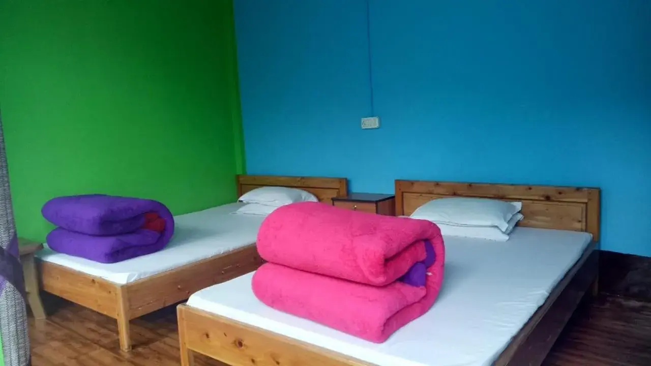 Bed in Vamoose Khaling Bed in Vamoose Khaling