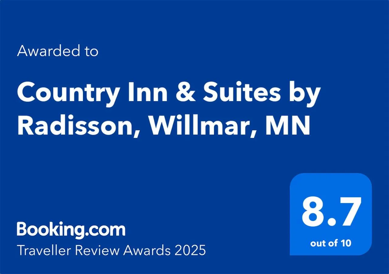 Property building in Country Inn & Suites by Radisson, Willmar, MN