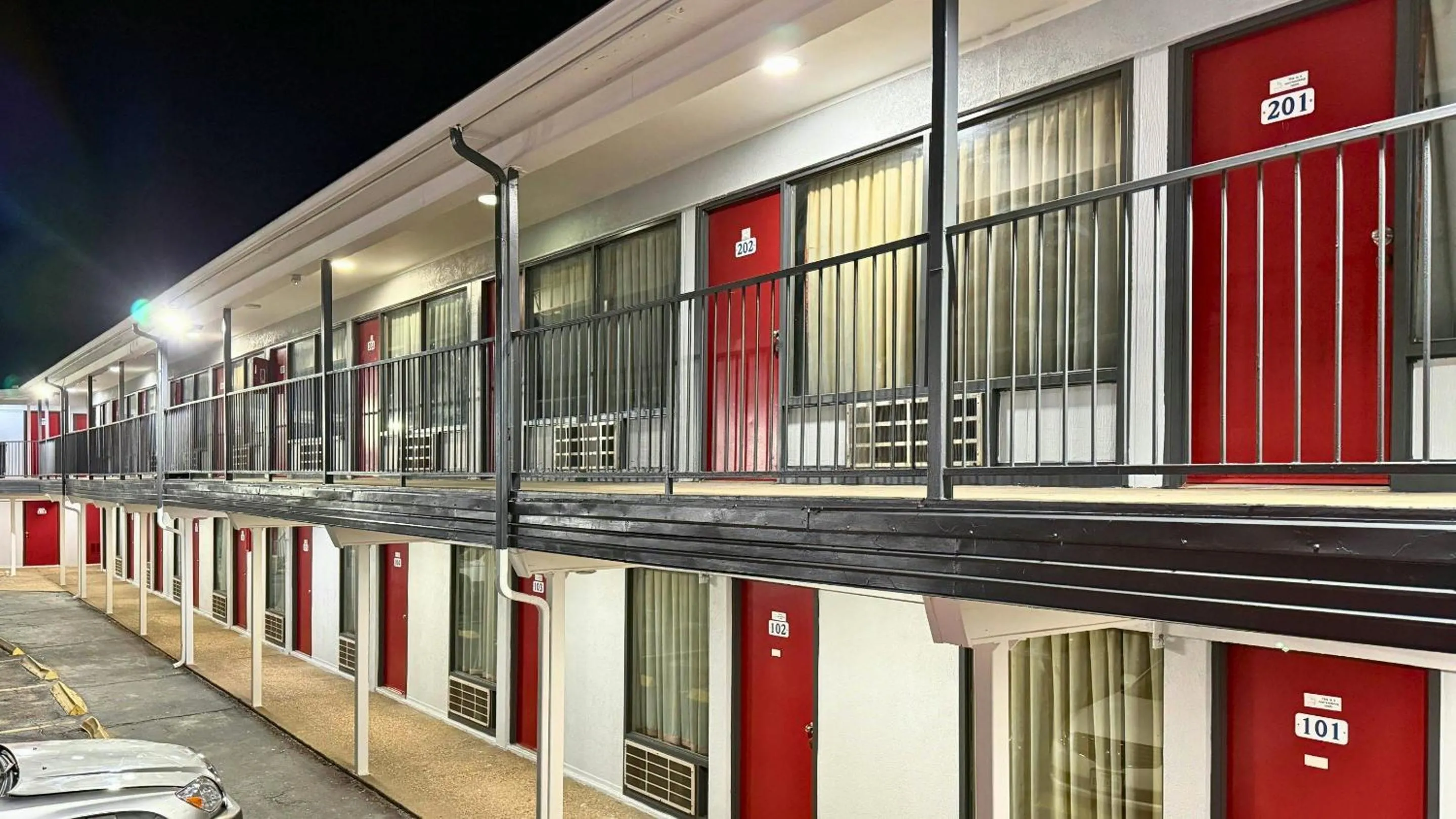 Balcony/Terrace in Thunderbird Motel Hillsboro