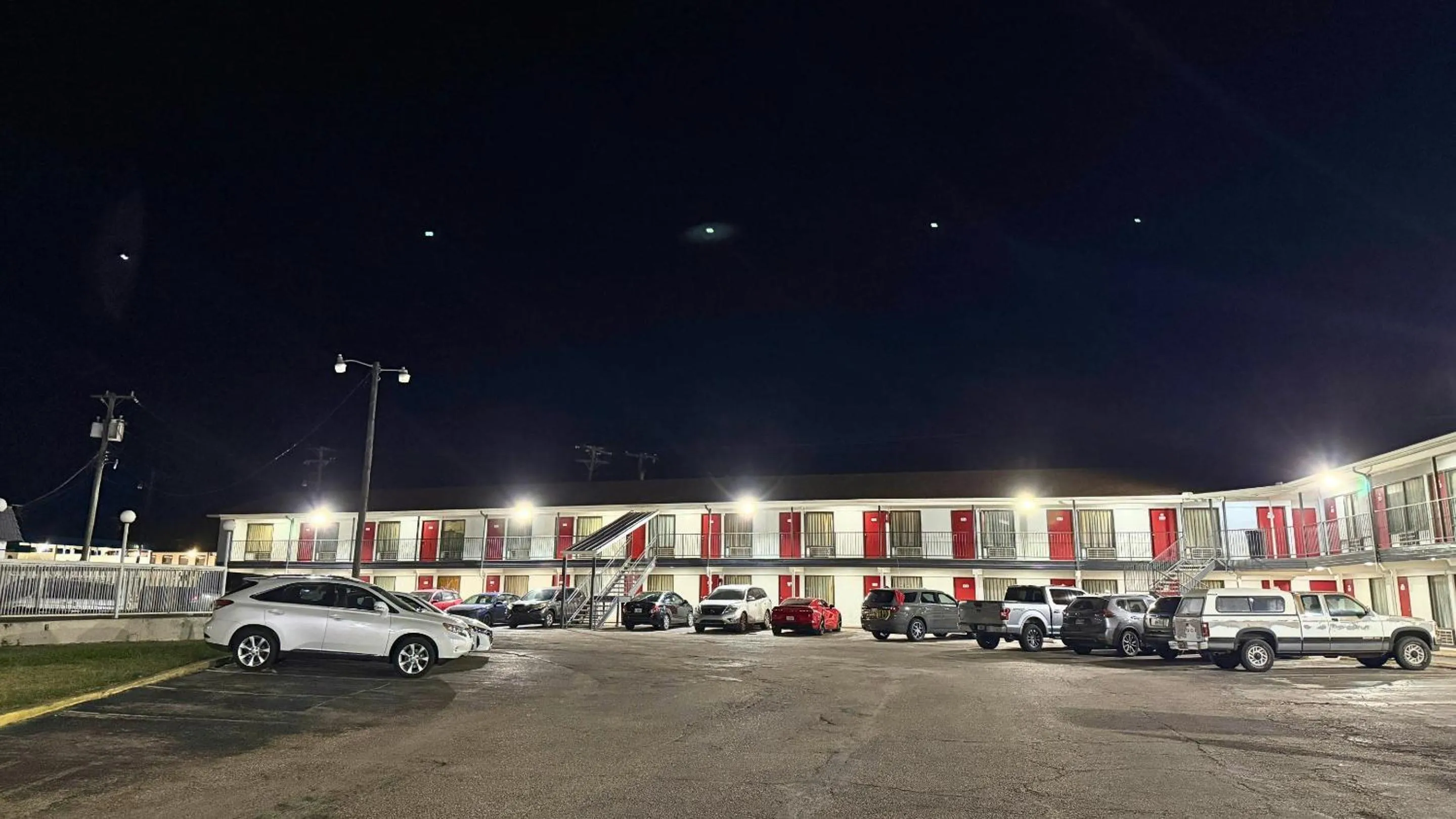 Property building in Thunderbird Motel Hillsboro