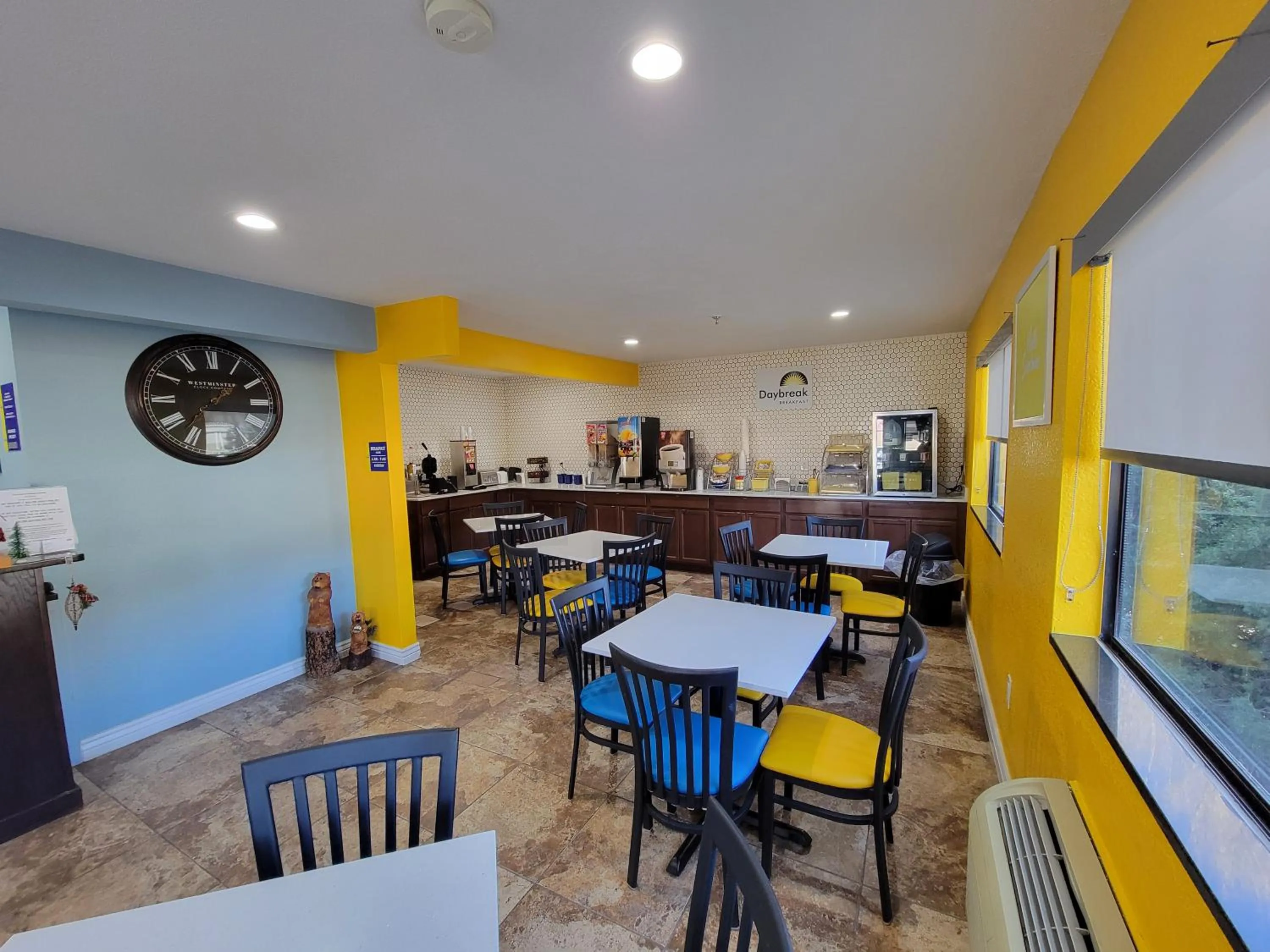 Days Inn by Wyndham Ruidoso Downs