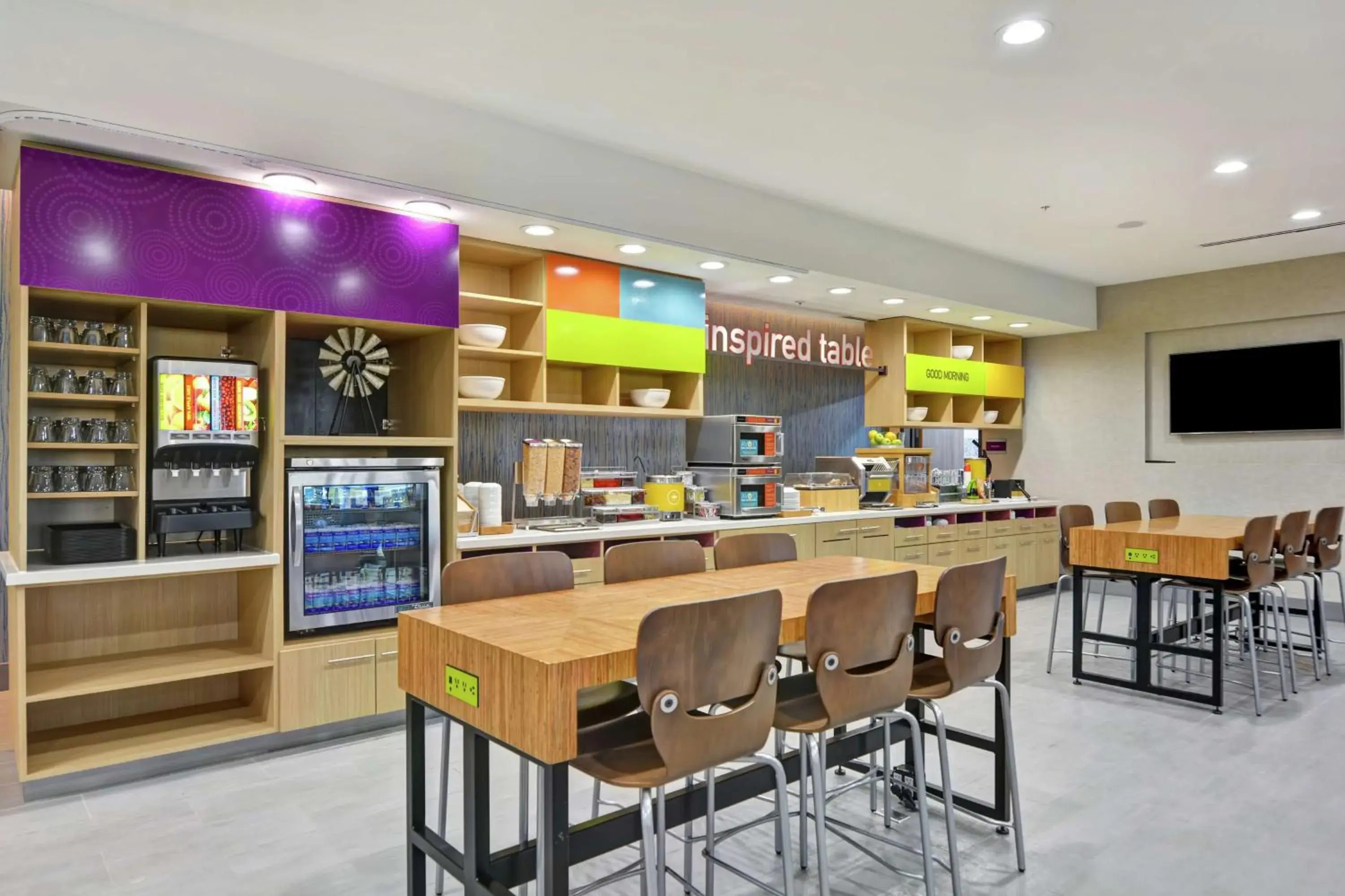 Breakfast in Home2 Suites By Hilton Pecos Tx Breakfast in Home2 Suites By Hilton Pecos Tx