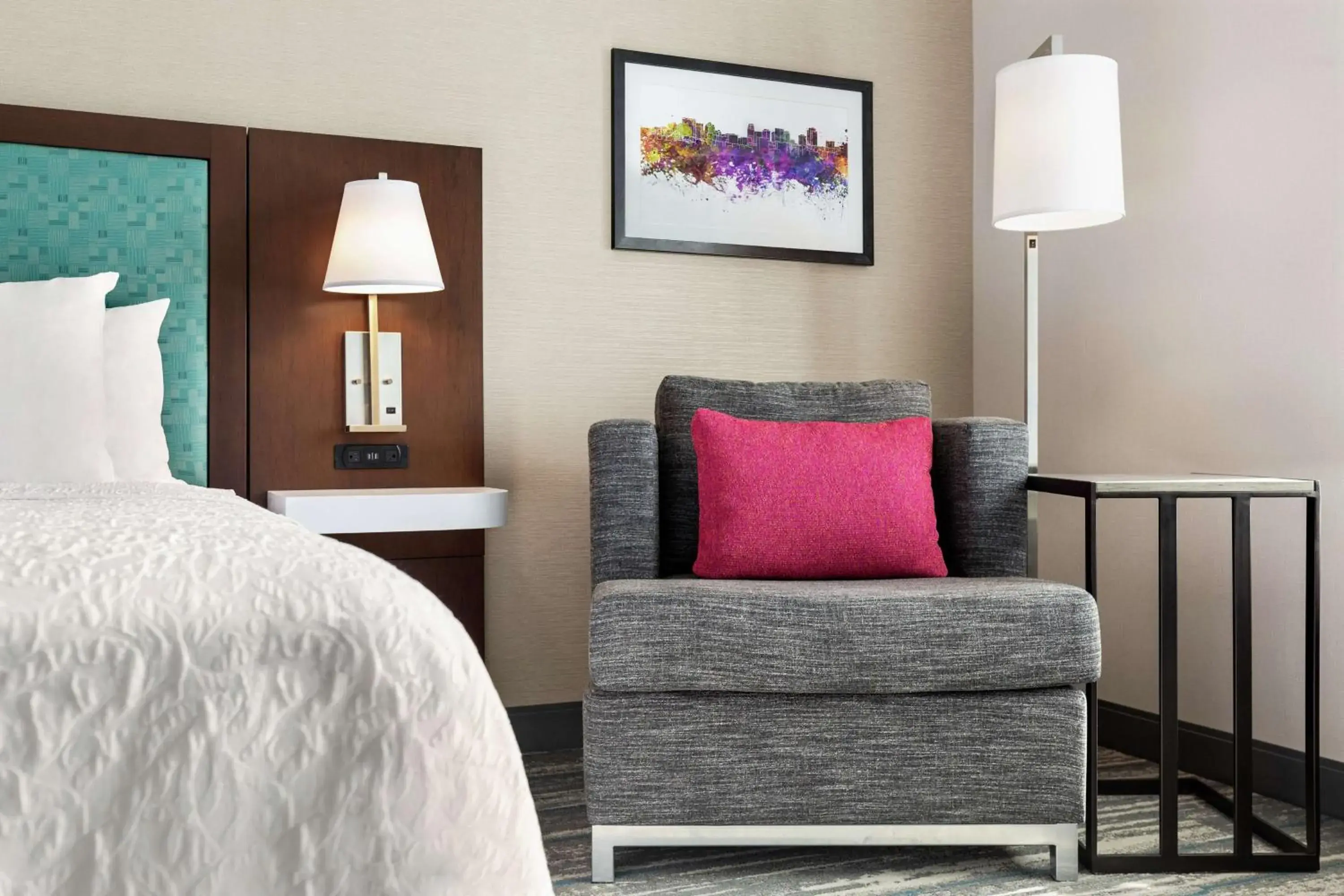 Living room, Bed in Hampton Inn West Valley Salt Lake City Living room, Bed in Hampton Inn West Valley Salt Lake City