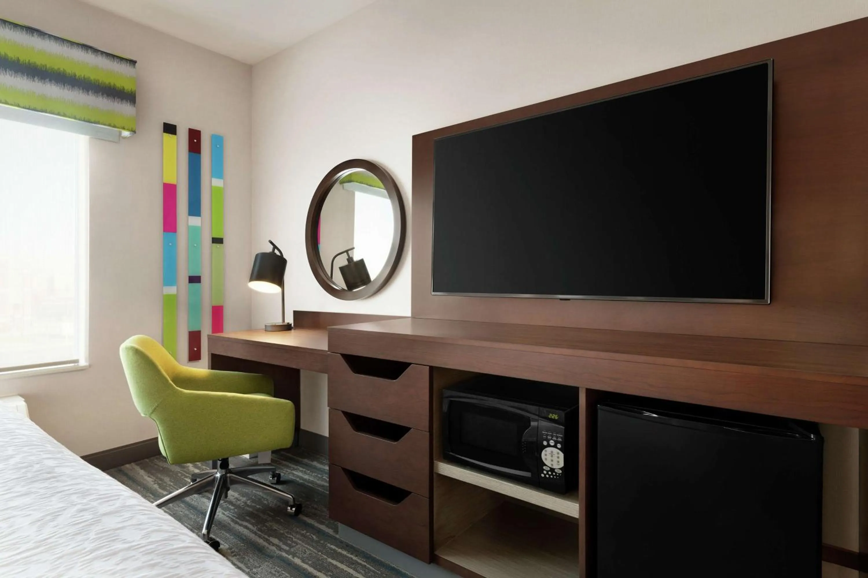 Bedroom in Hampton Inn West Valley Salt Lake City