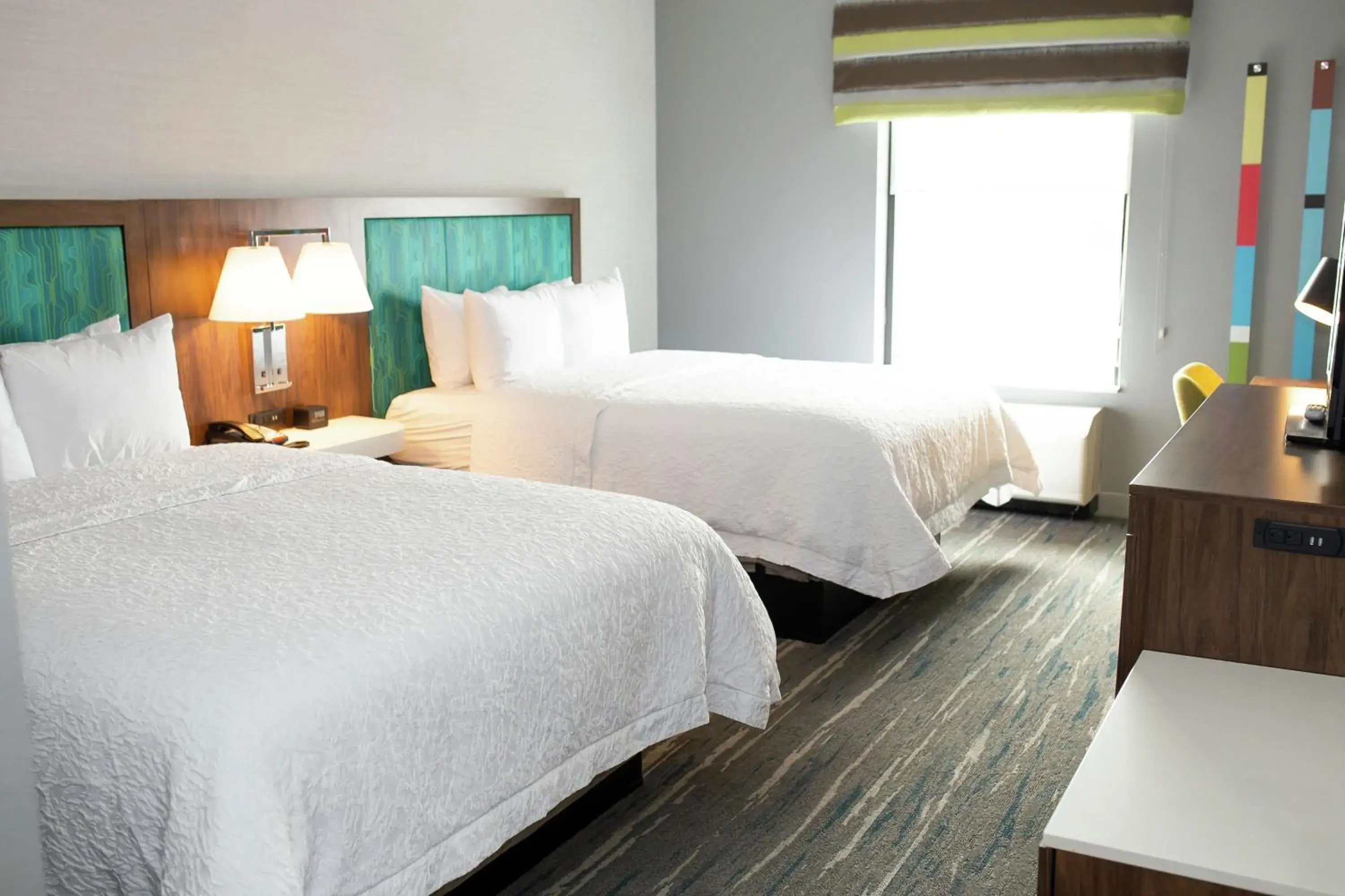 Bed in Hampton Inn and Suites Dundee Bed in Hampton Inn and Suites Dundee