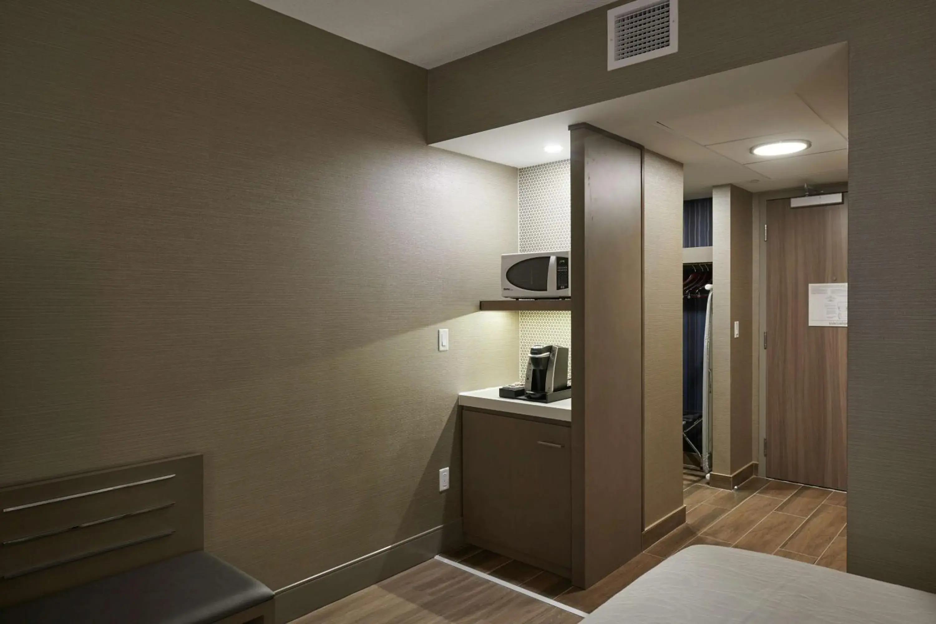 Queen Room with Two Queen Beds - Harbor View in Hilton Garden Inn St. John's Newfoundland, Canada Queen Room with Two Queen Beds - Harbor View in Hilton Garden Inn St. John's Newfoundland, Canada