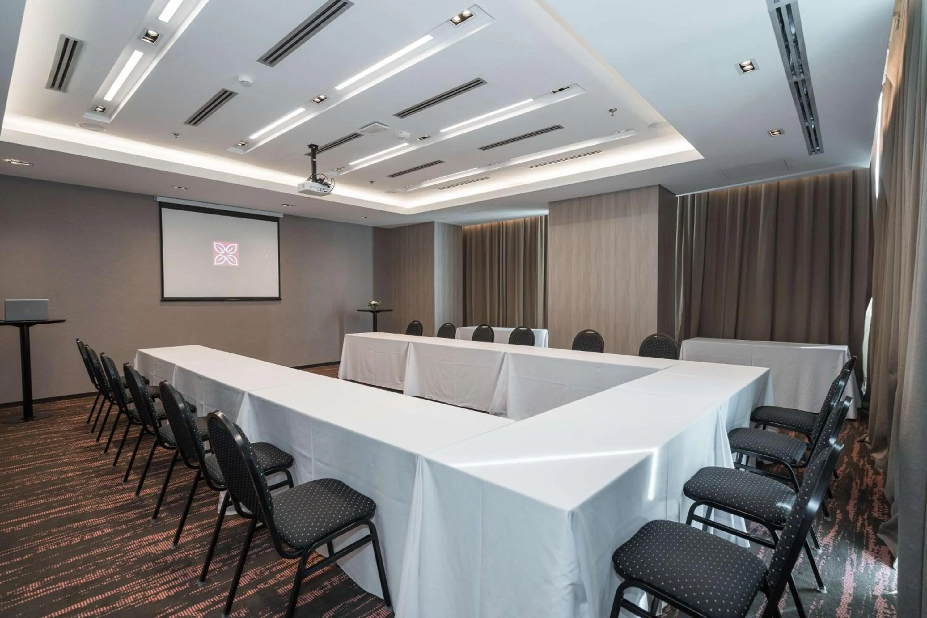 Meeting/conference room in Hilton Garden Inn Neuquen