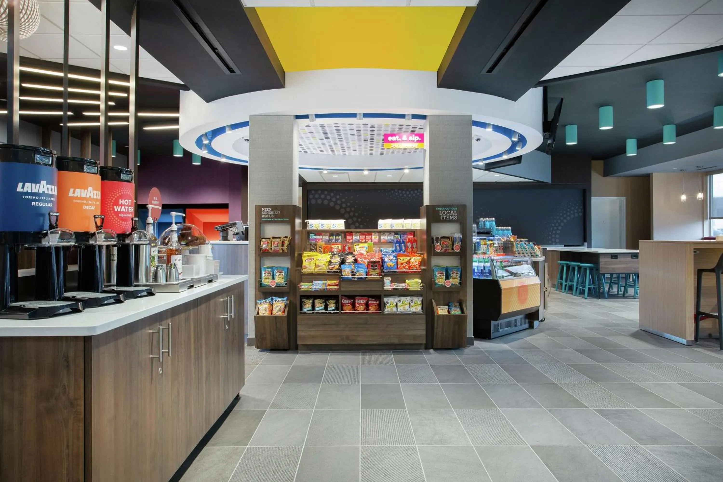 Restaurant/places to eat in Tru By Hilton Audubon Valley Forge