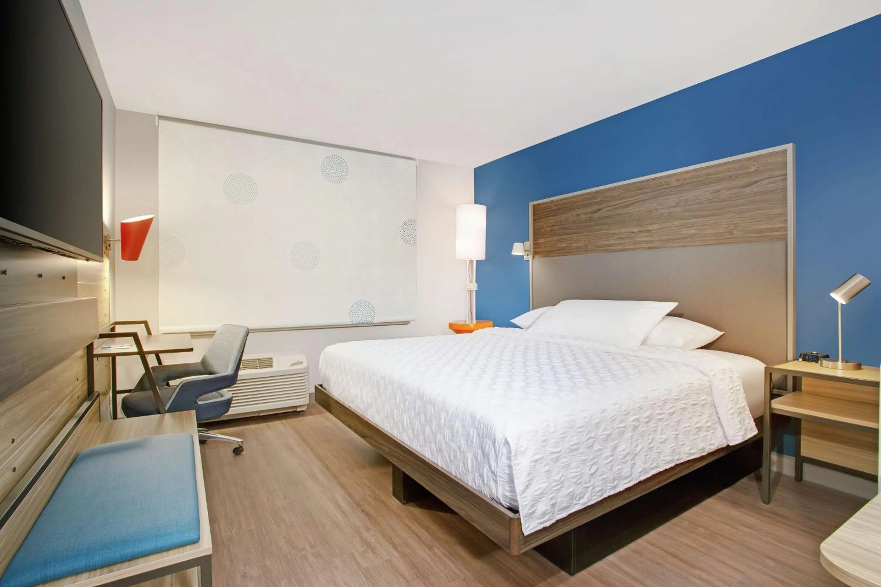 Bedroom, Bed in Tru By Hilton Audubon Valley Forge