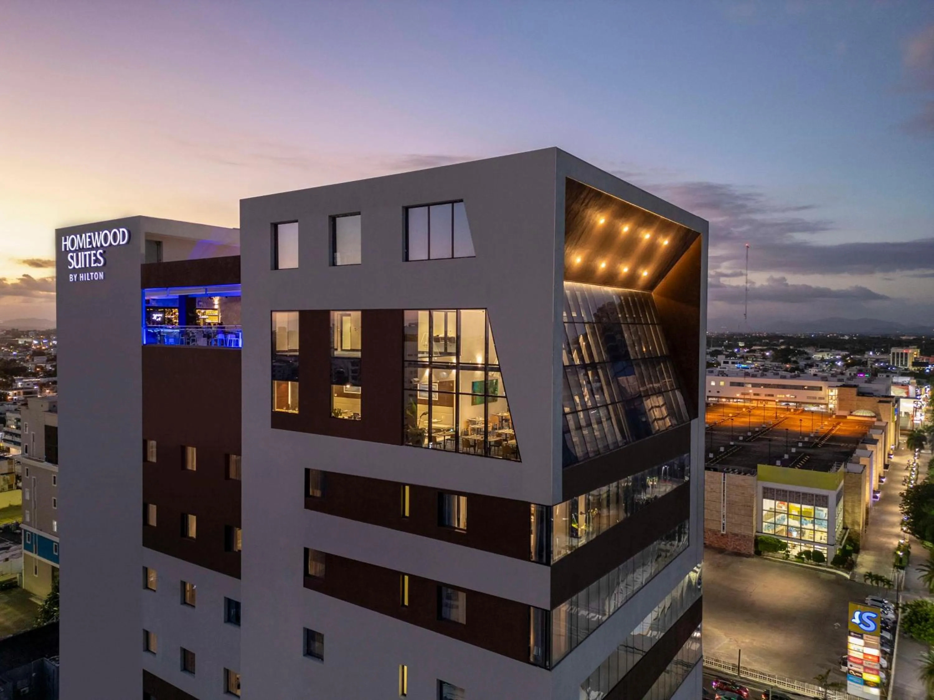 Property building in Homewood Suites By Hilton Santo Domingo