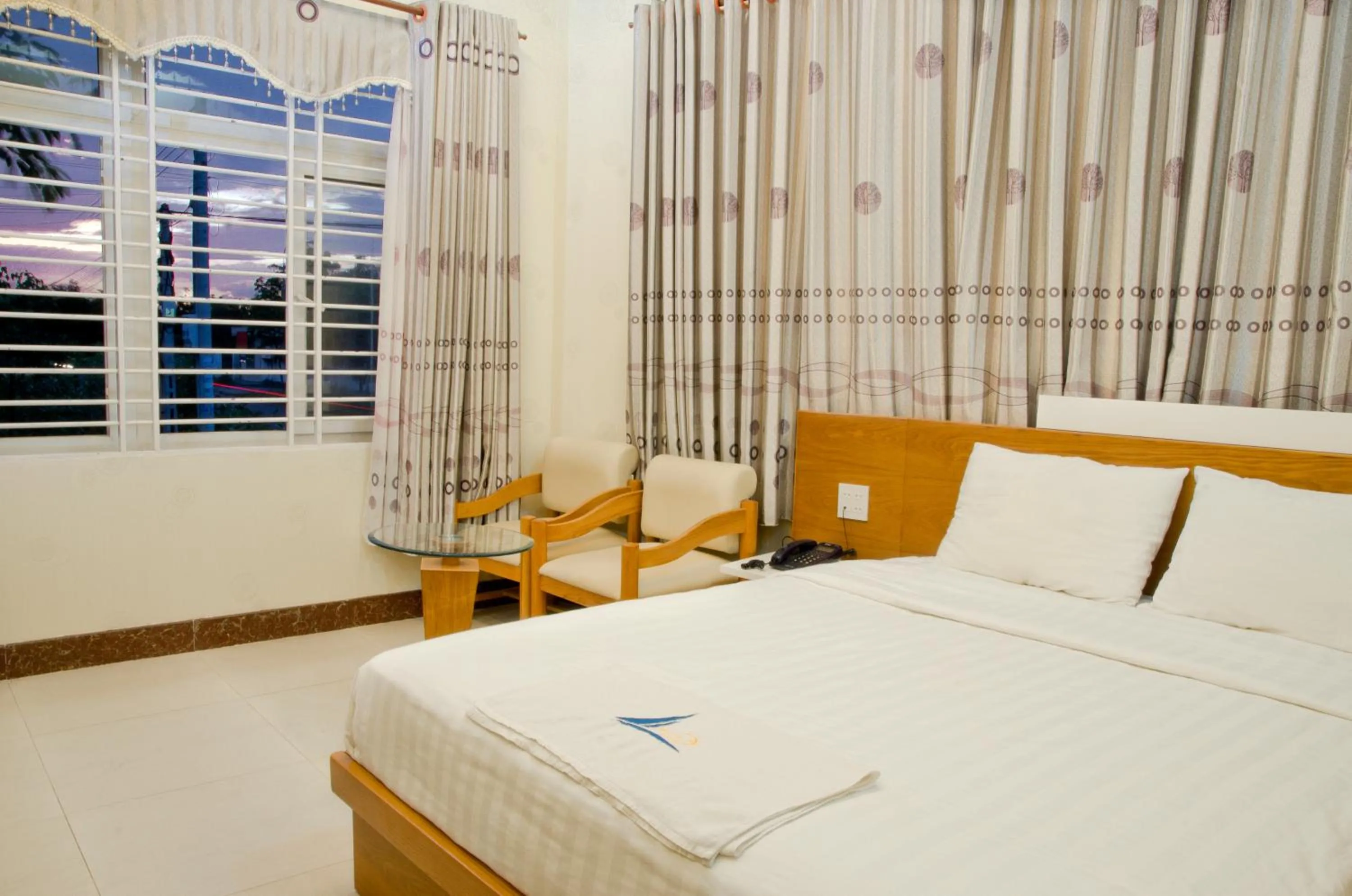 Bedroom, Bed in Mui Tau Hotel Phan Ri Cua