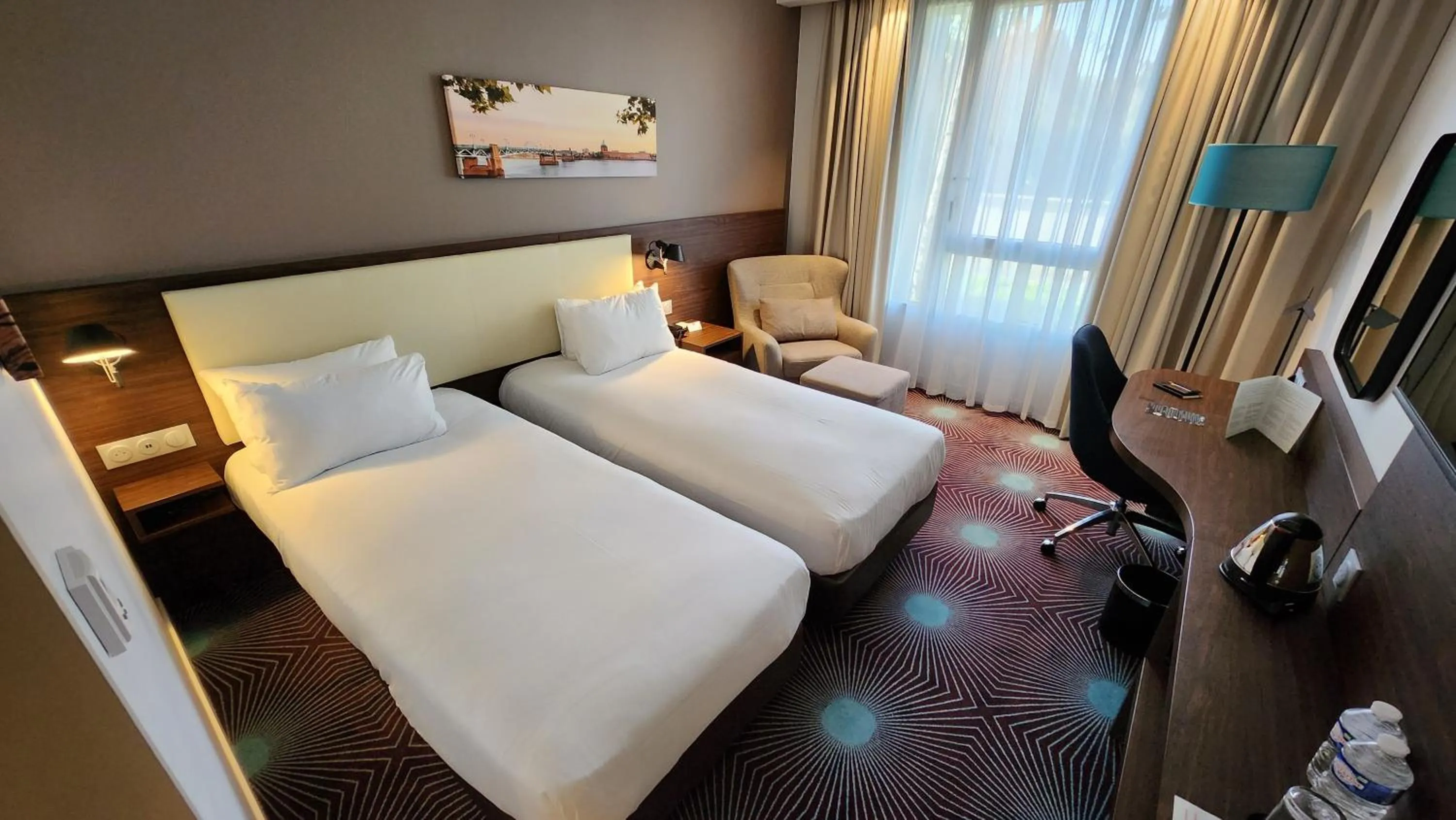 Bedroom, Bed in Hampton By Hilton Toulouse Airport