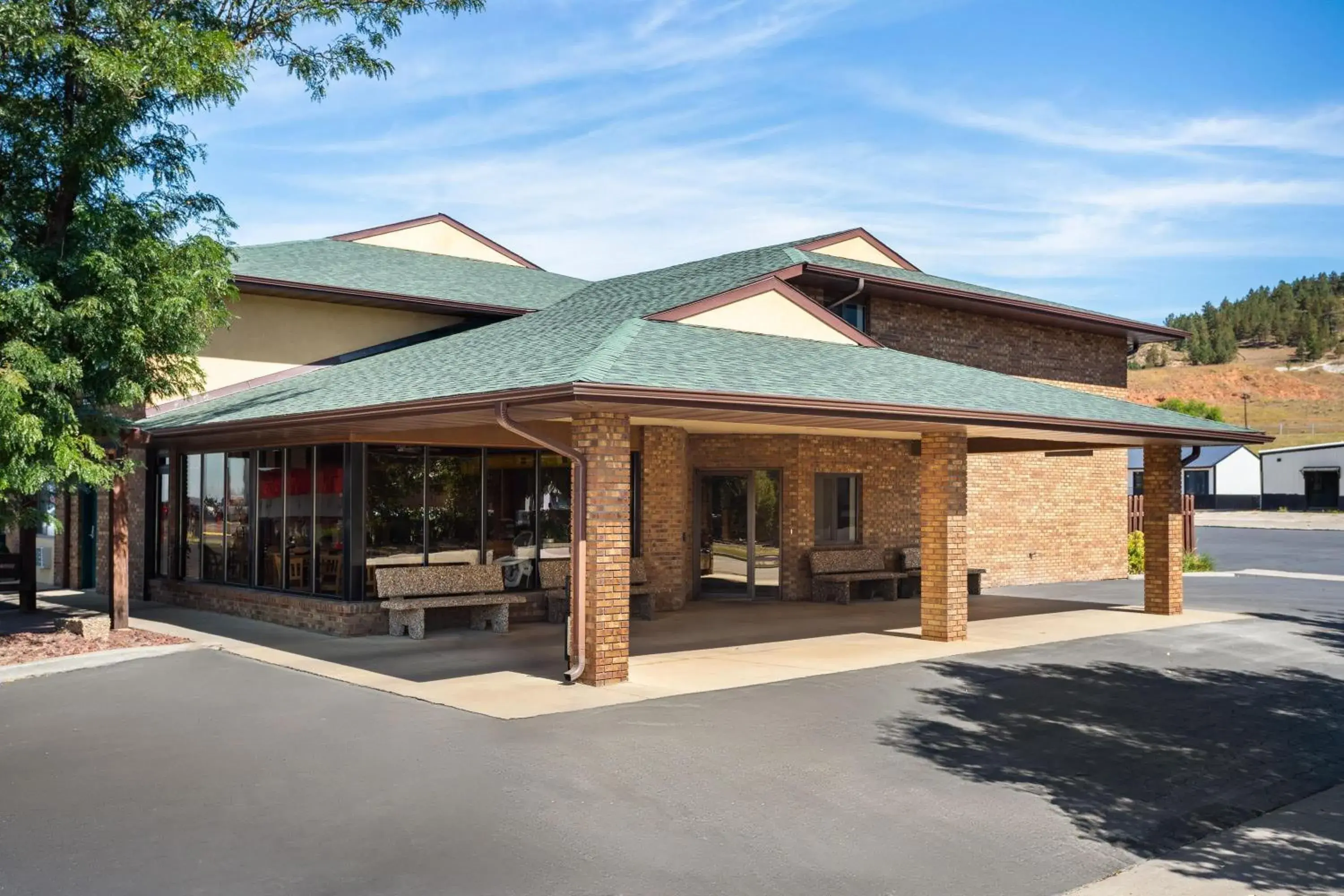 Property building in Days Inn by Wyndham Spearfish Property building in Days Inn by Wyndham Spearfish