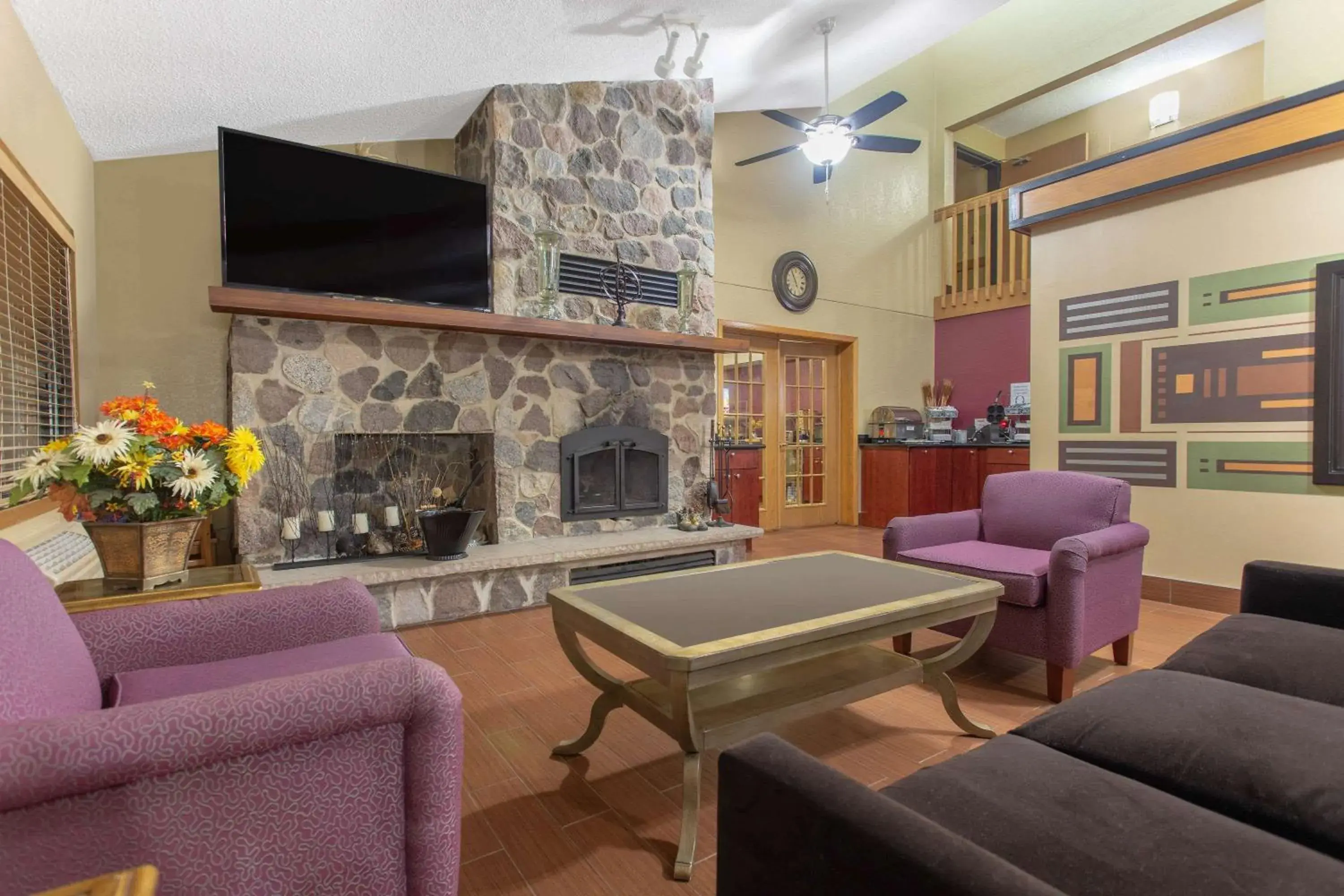 Lobby or reception in AmericInn by Wyndham Burlington Lobby or reception in AmericInn by Wyndham Burlington