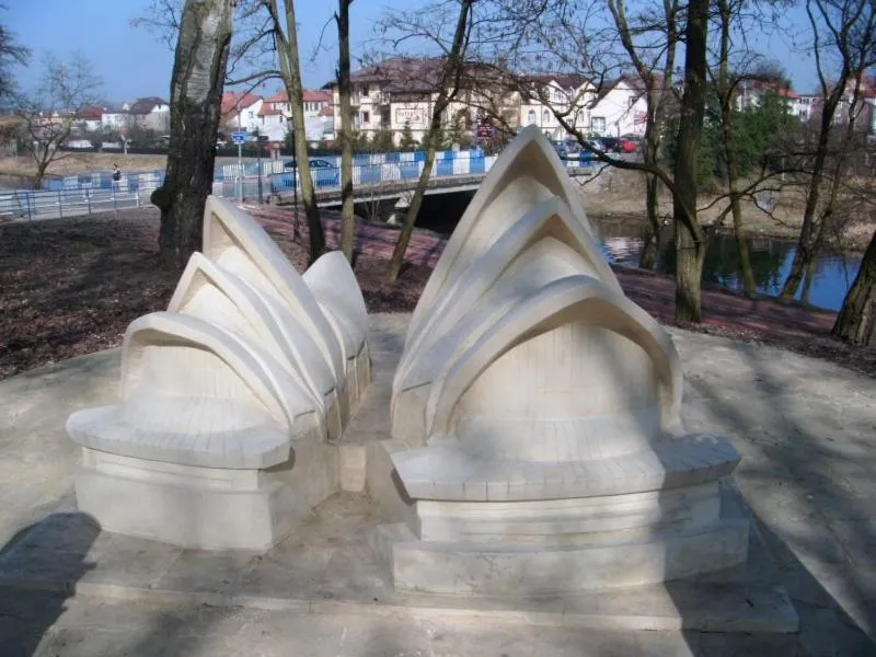 Nearby landmark in Hotel 4