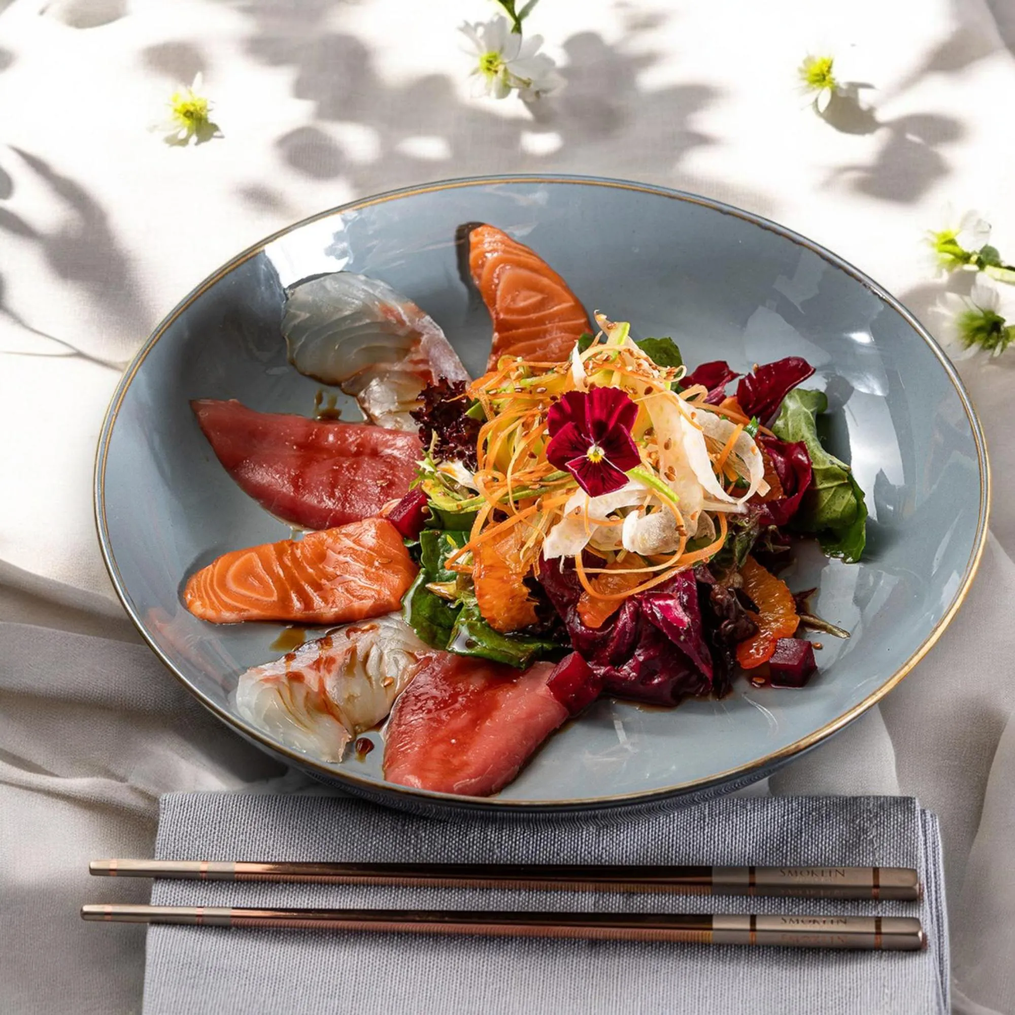 Restaurant/places to eat in Stayso The House Hotel