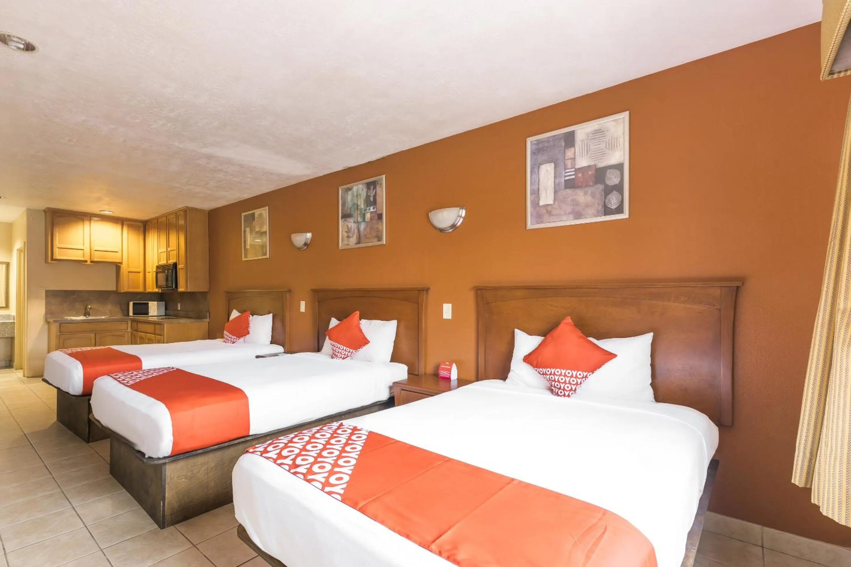 Bedroom in OYO Hotel Jewett TX Southwest, I-45