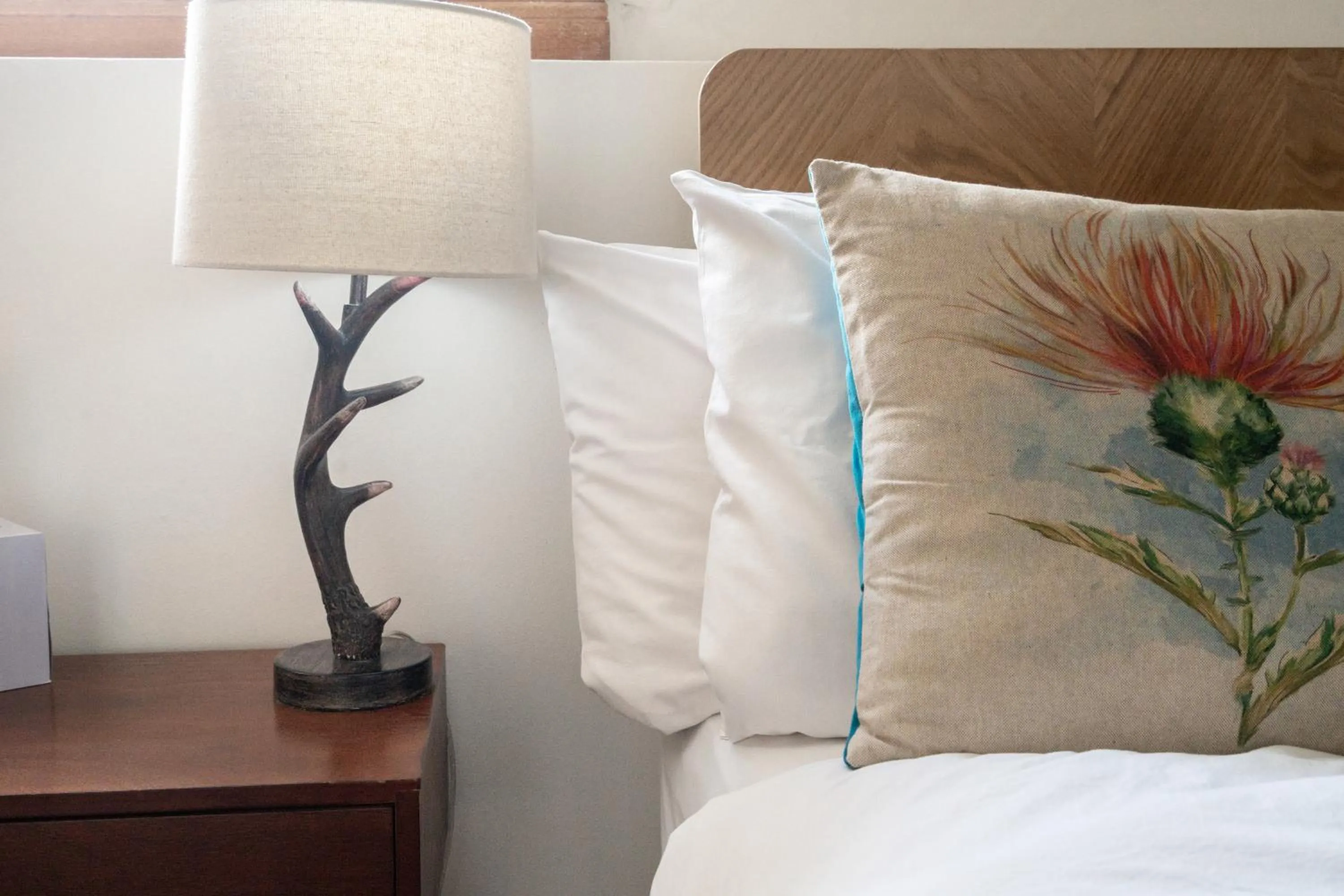 Decorative detail, Bed in Cardross Inn