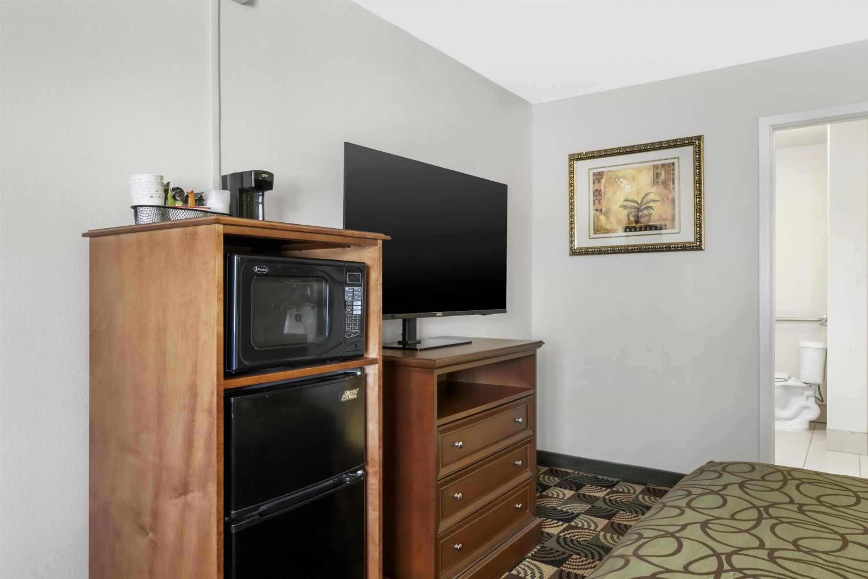 Bedroom in Best Western Caprock Inn