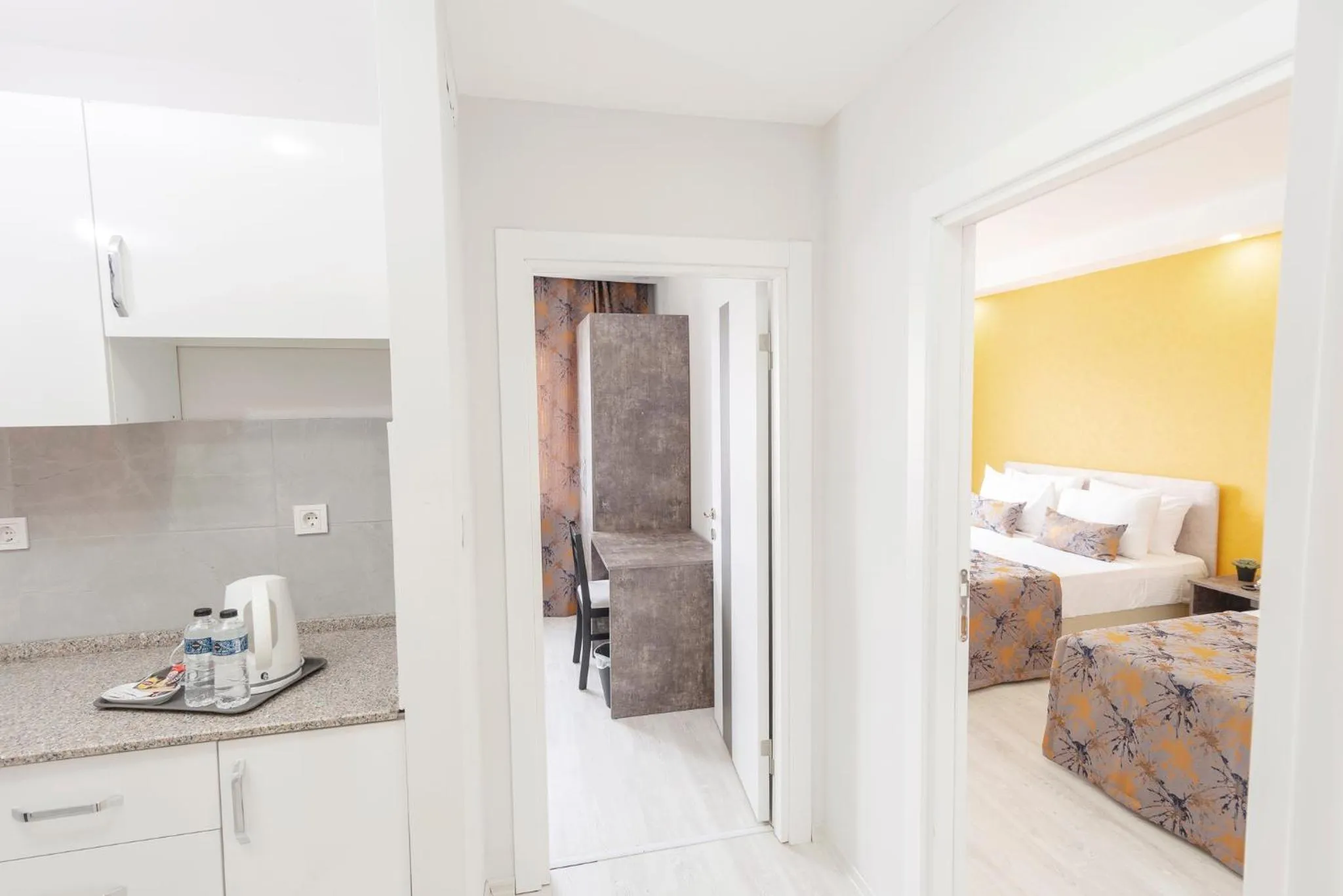 Coffee/tea facilities, Bed in The Breeze Hotel