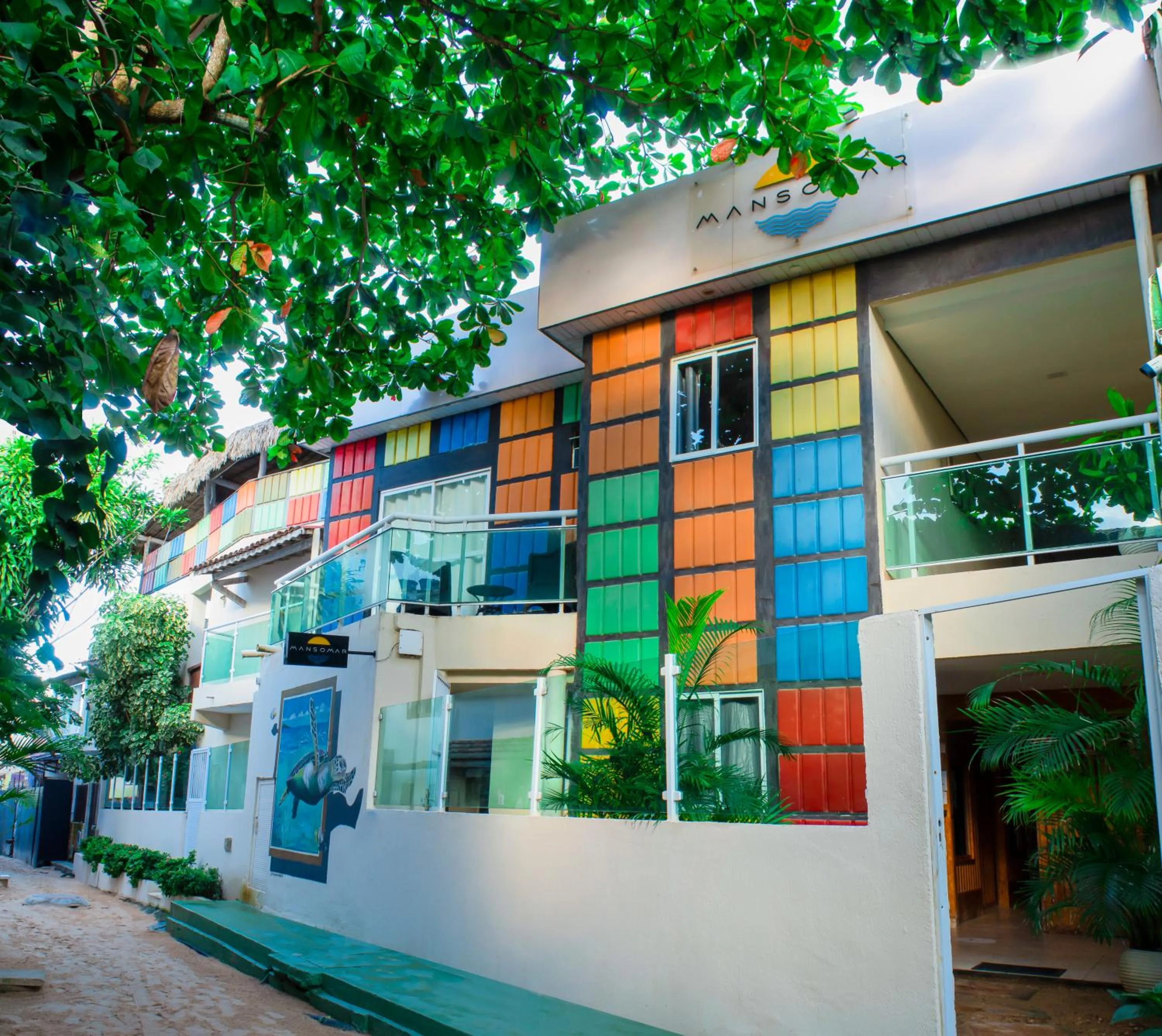 Property building in Mansomar