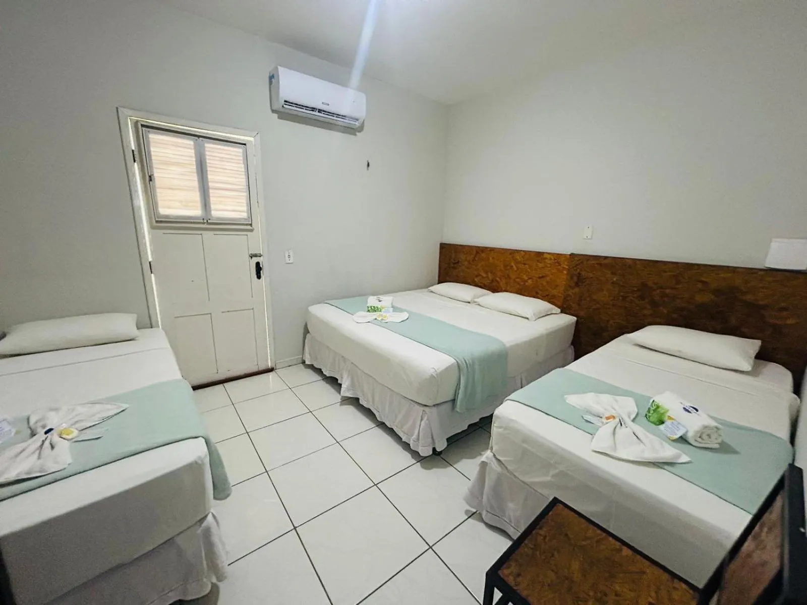 Bedroom, Bed in Mansomar