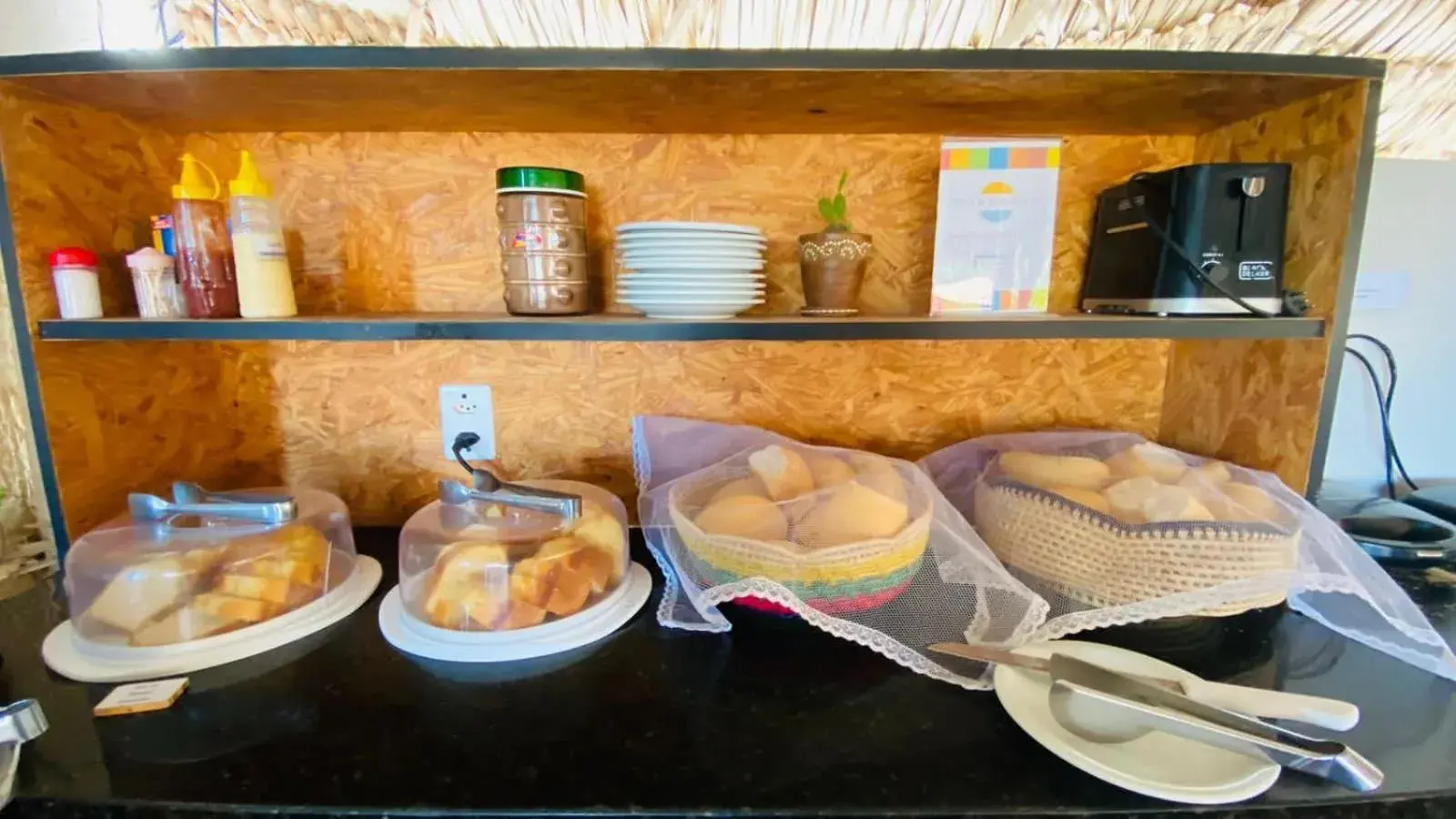 Food and drinks in Mansomar Food and drinks in Mansomar