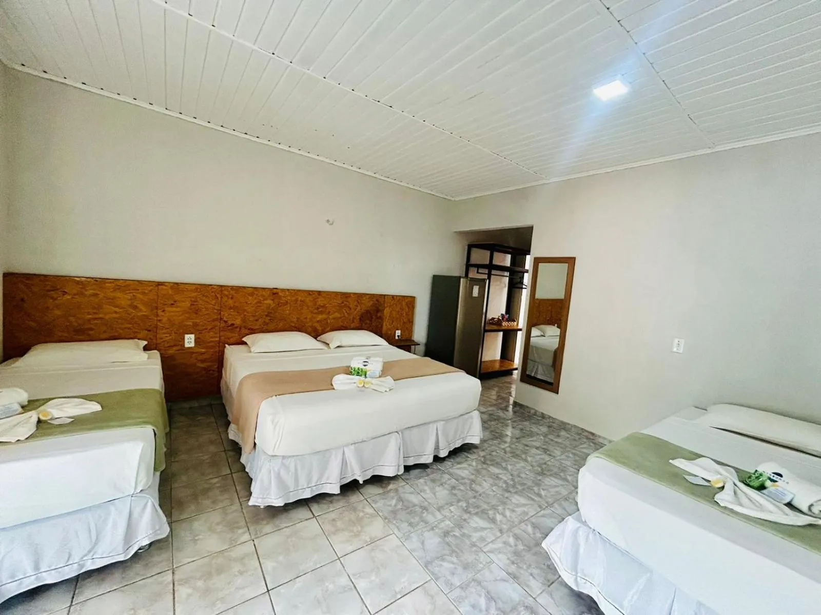 Bedroom, Bed in Mansomar