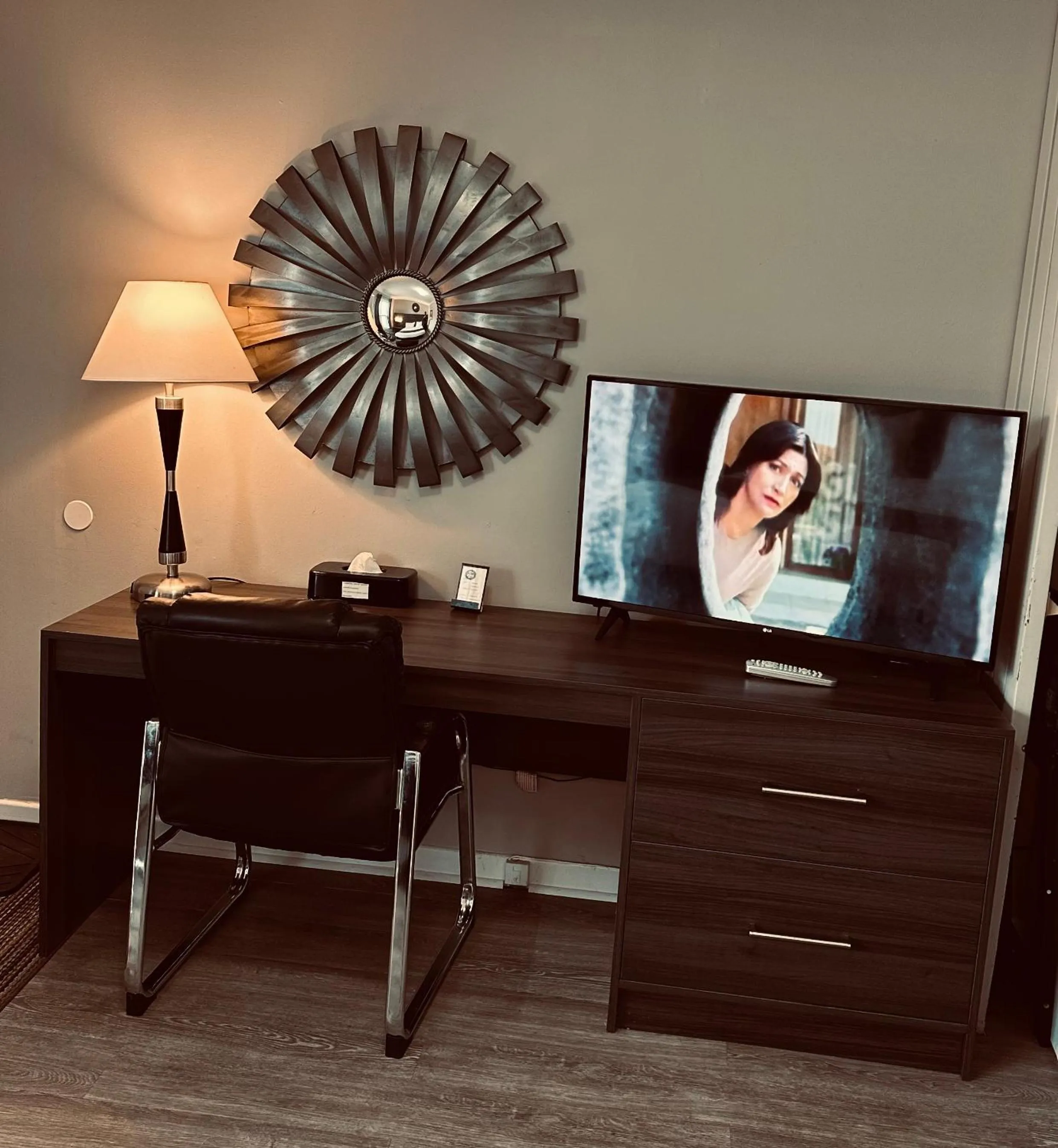 Lakeview Motel & Cottage