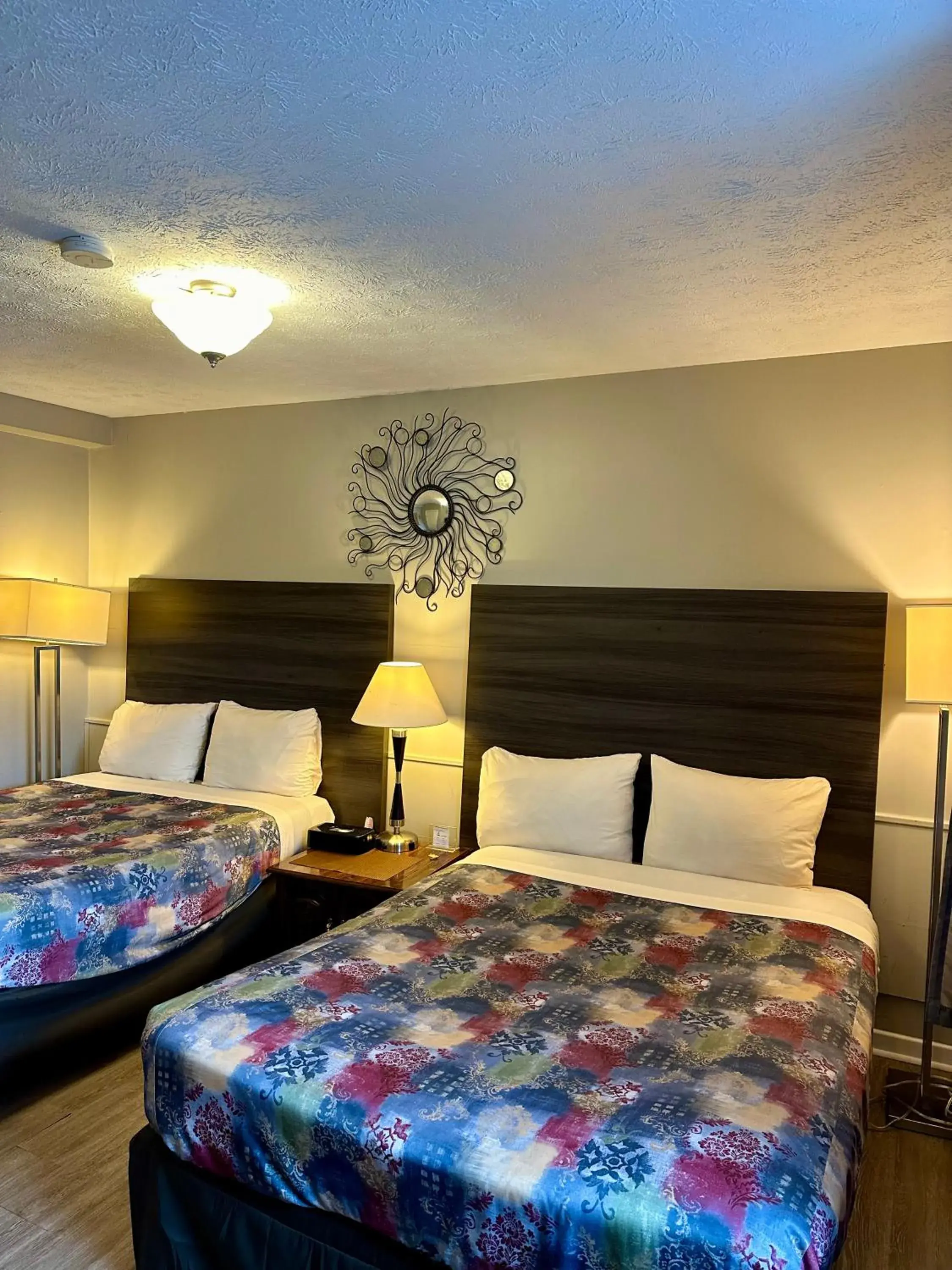 Double Room in Lakeview Motel & Cottage Double Room in Lakeview Motel & Cottage