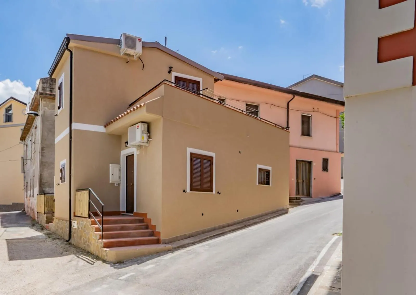 Property building in Bebcatia