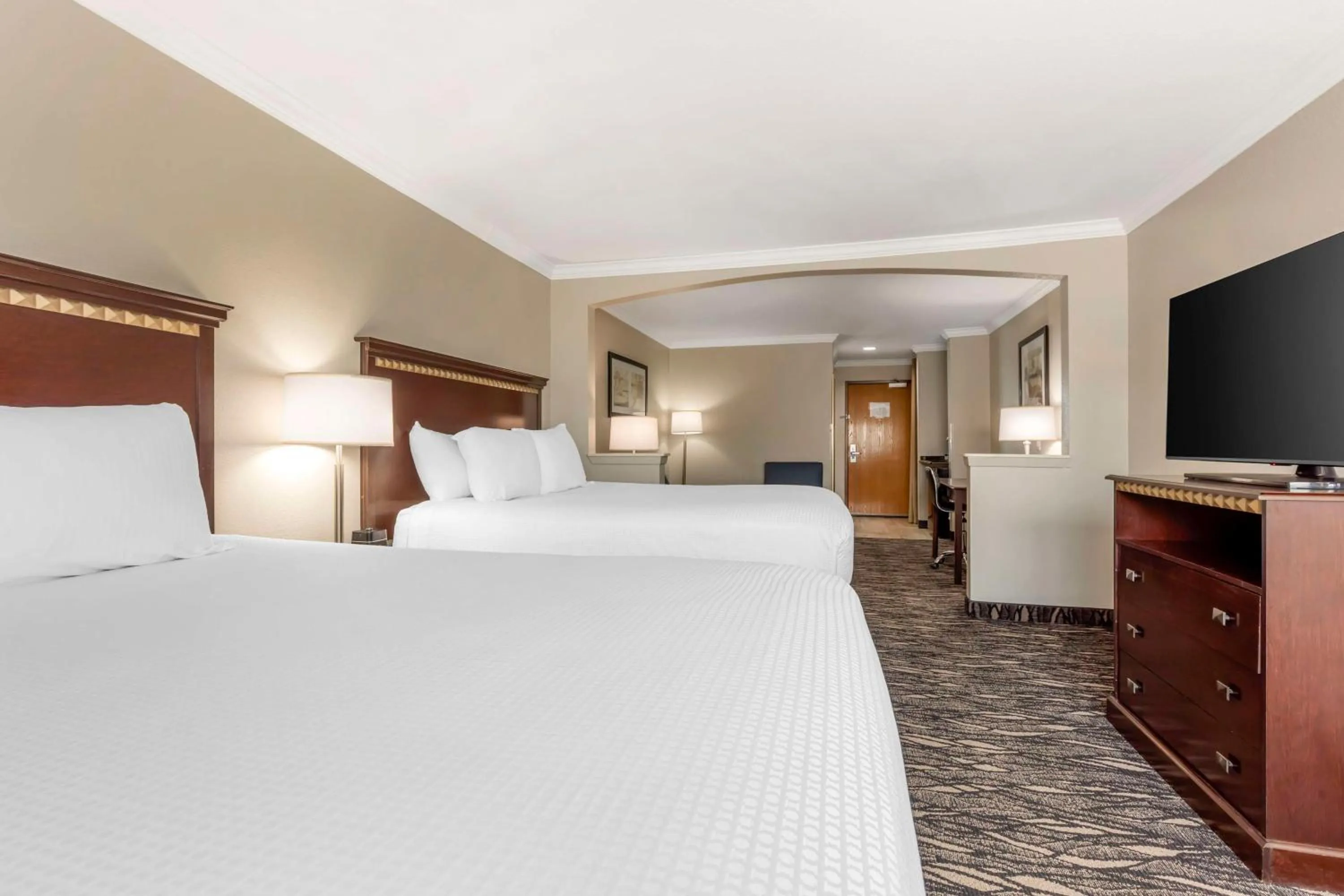 Bedroom, Bed in Best Western Plus Lake Worth Inn & Suites